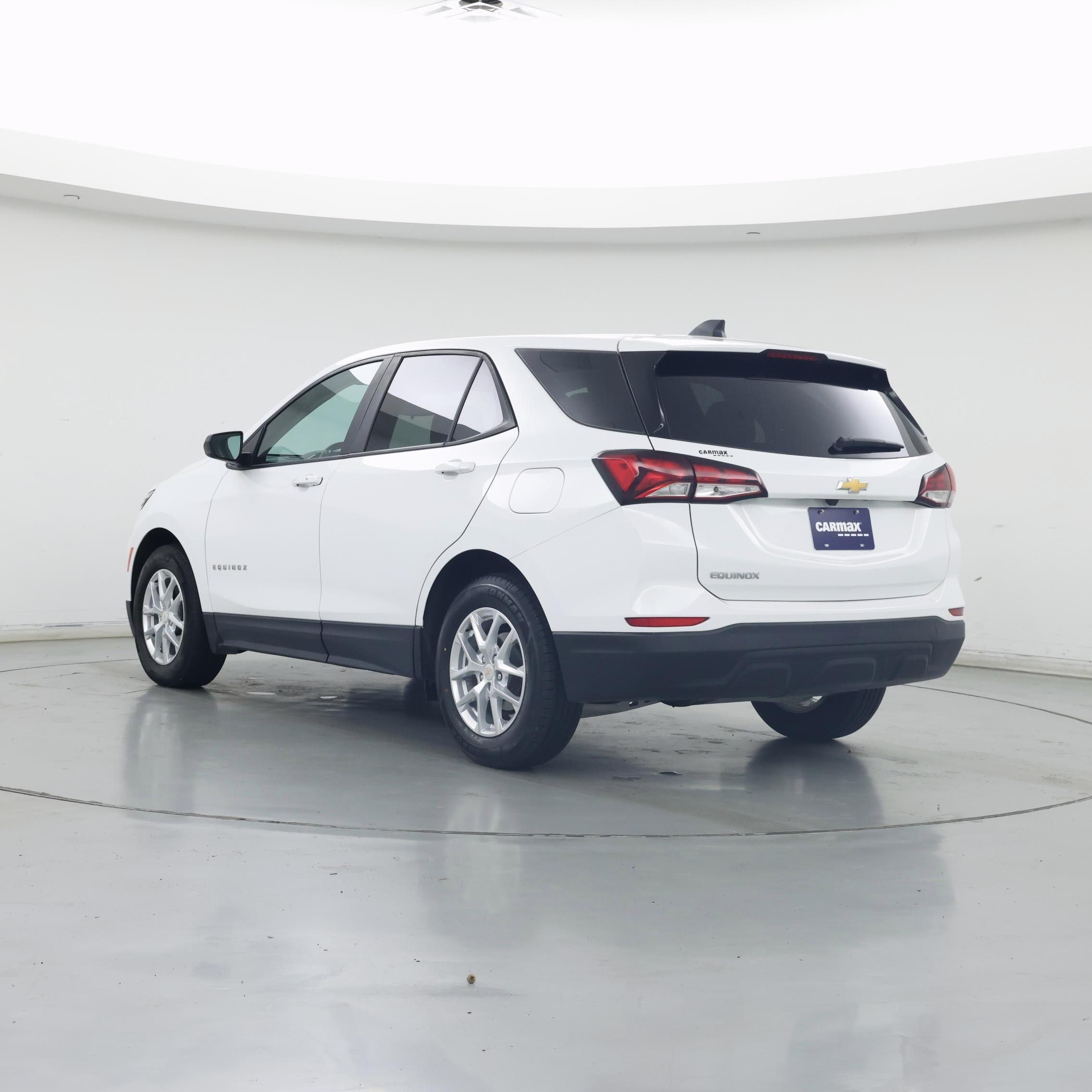 Thumbnail: 2022 Chevrolet Equinox - 2