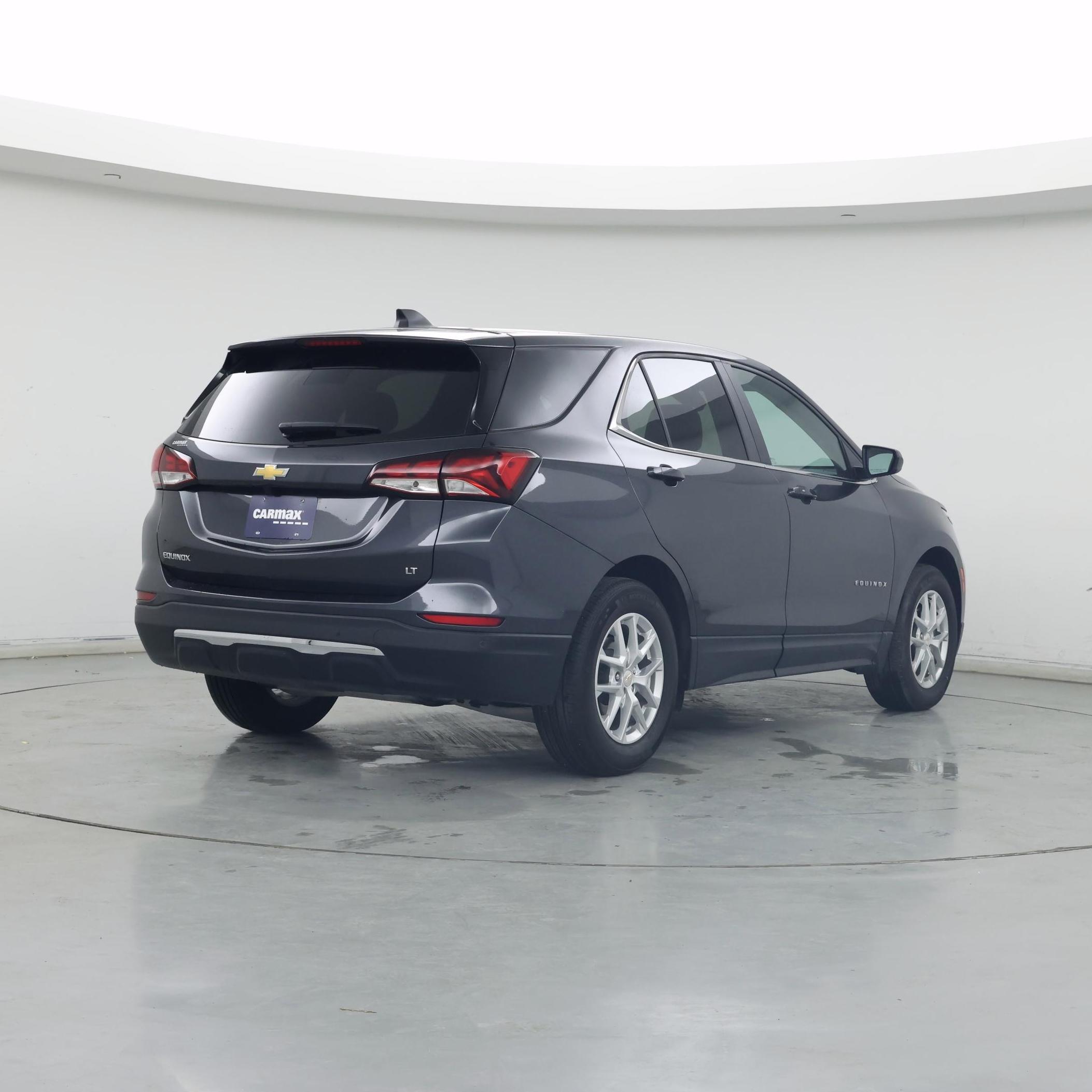 Thumbnail: 2022 Chevrolet Equinox - 8