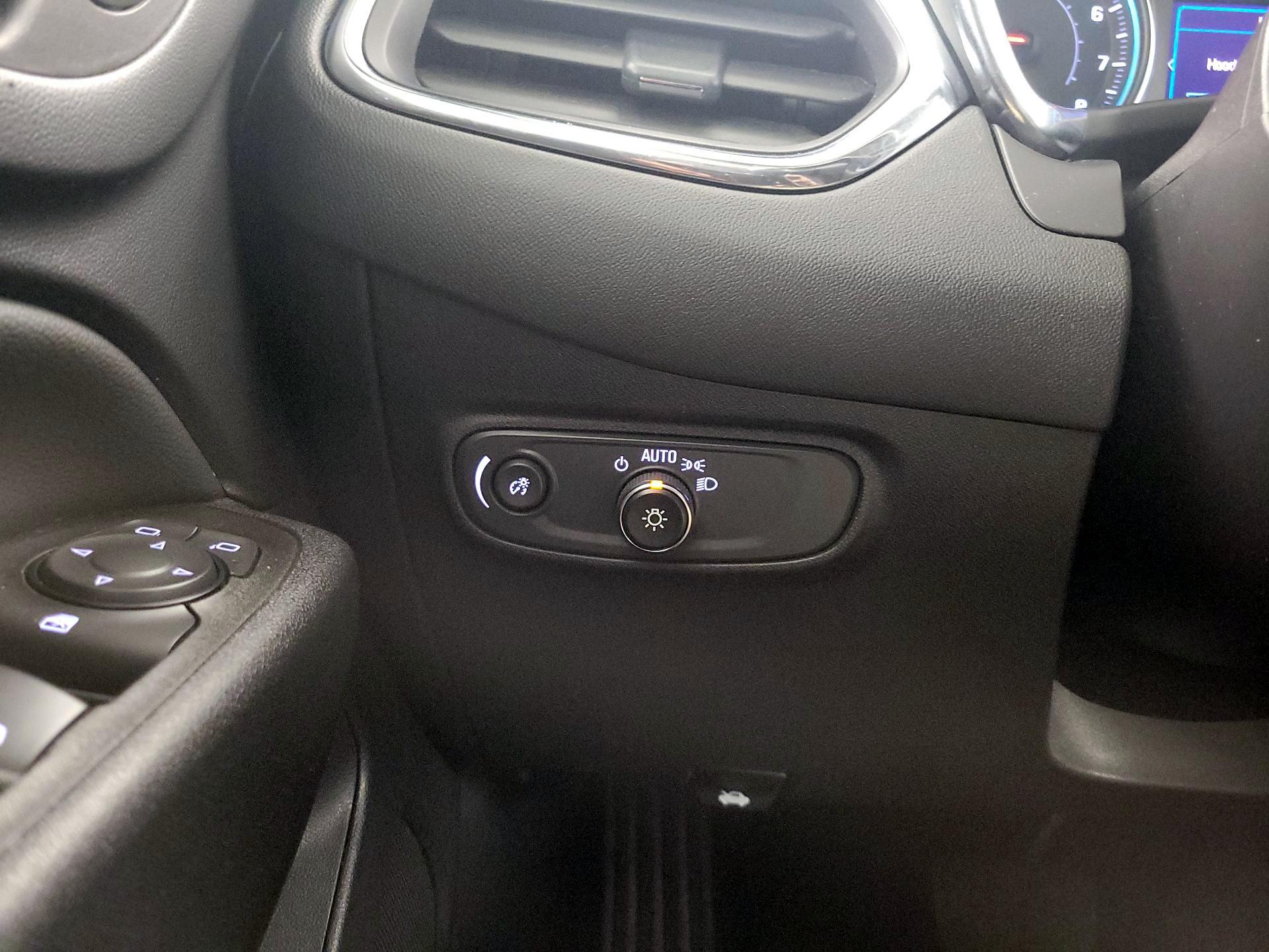 Thumbnail: 2022 Chevrolet Equinox - 13