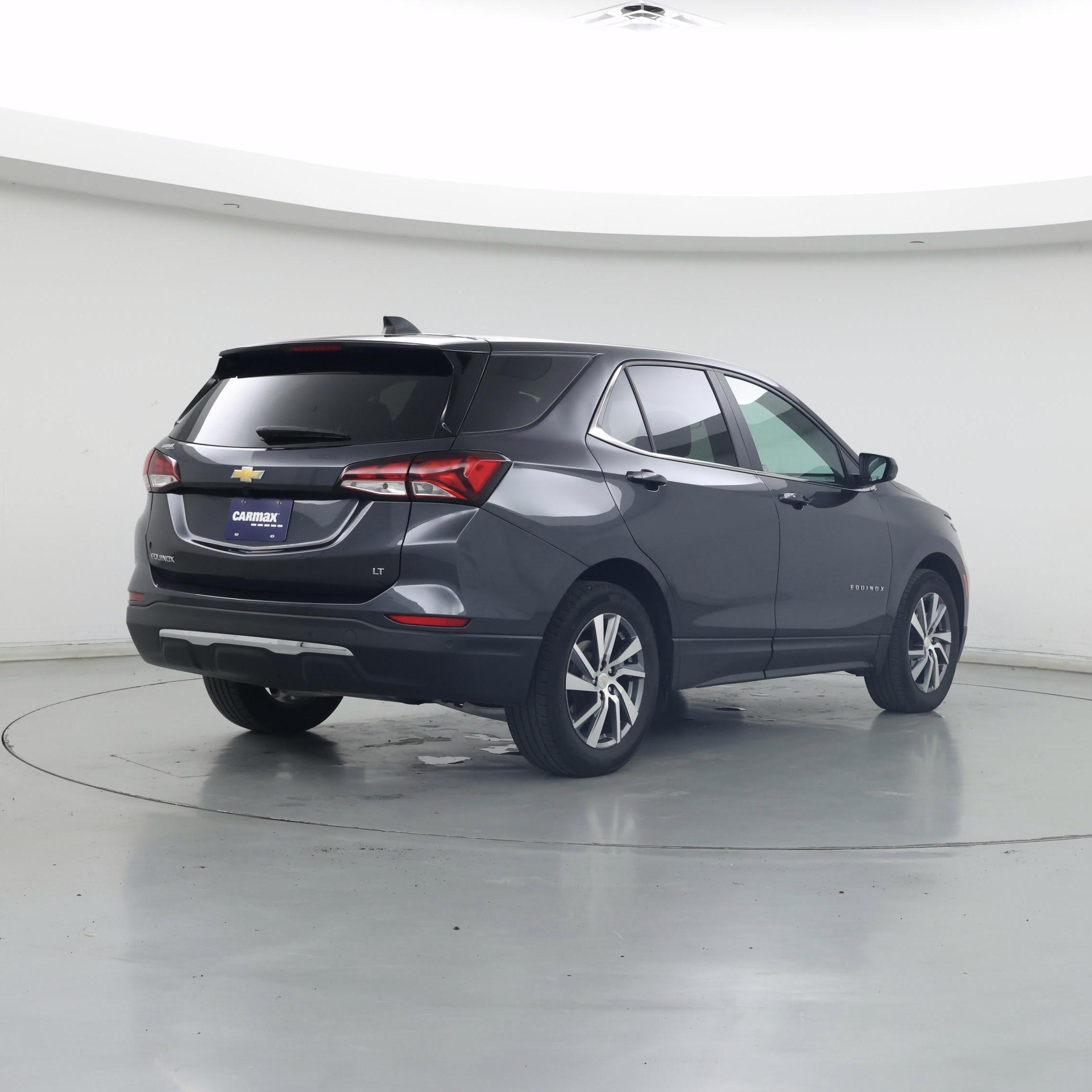 Thumbnail: 2022 Chevrolet Equinox - 8