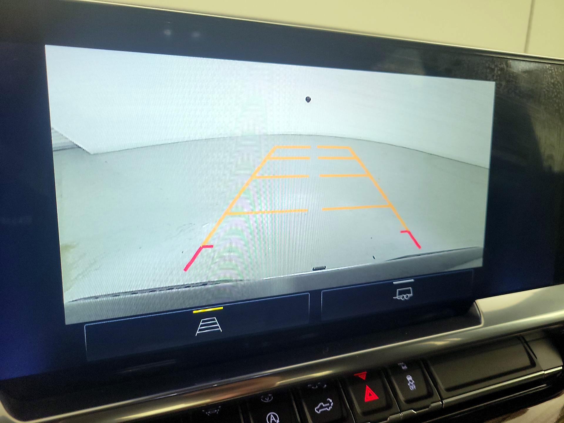 Thumbnail: 2022 Chevrolet Silverado 1500 - 14