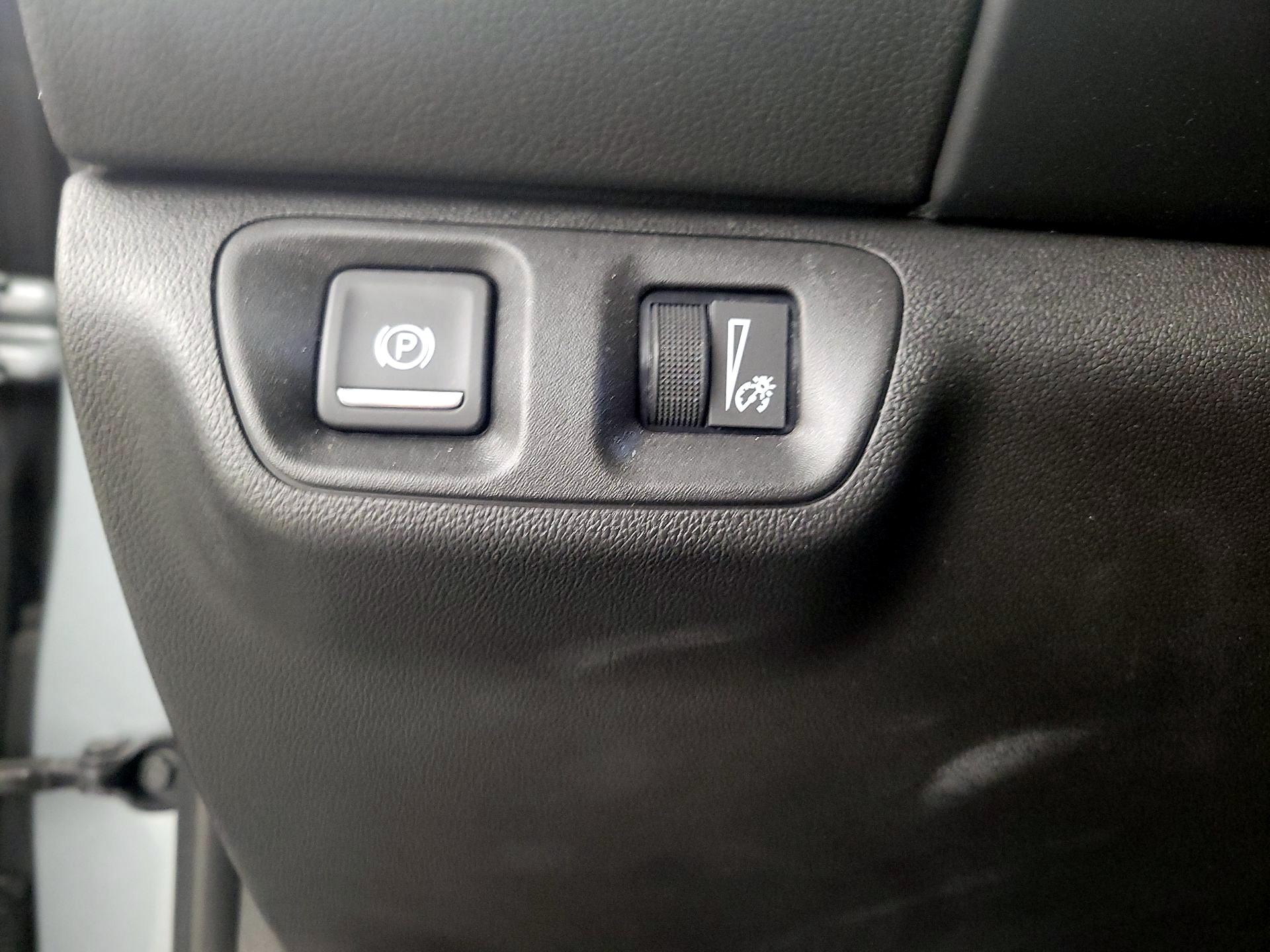 Thumbnail: 2023 GMC Acadia - 13