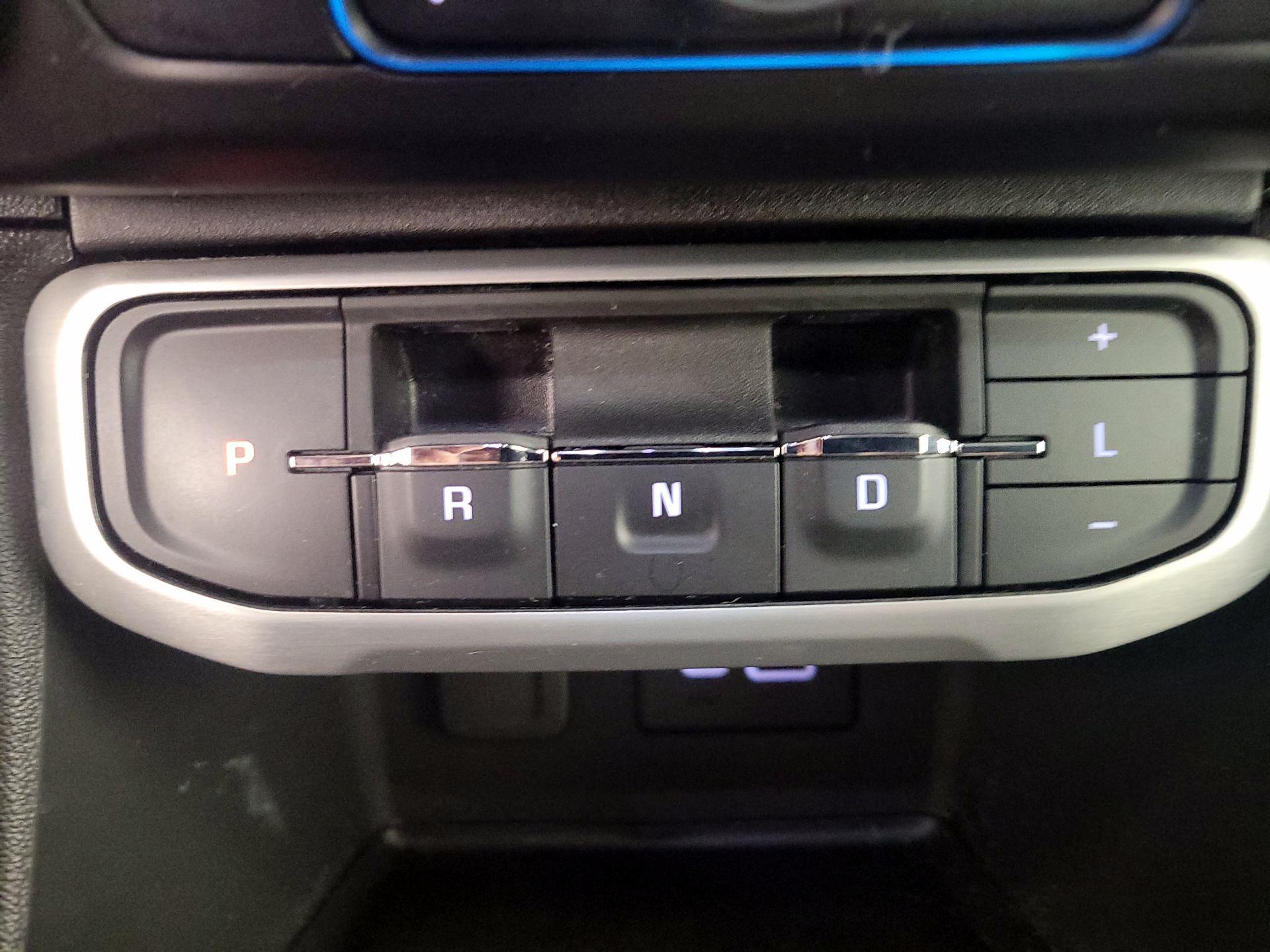 Thumbnail: 2023 GMC Acadia - 18