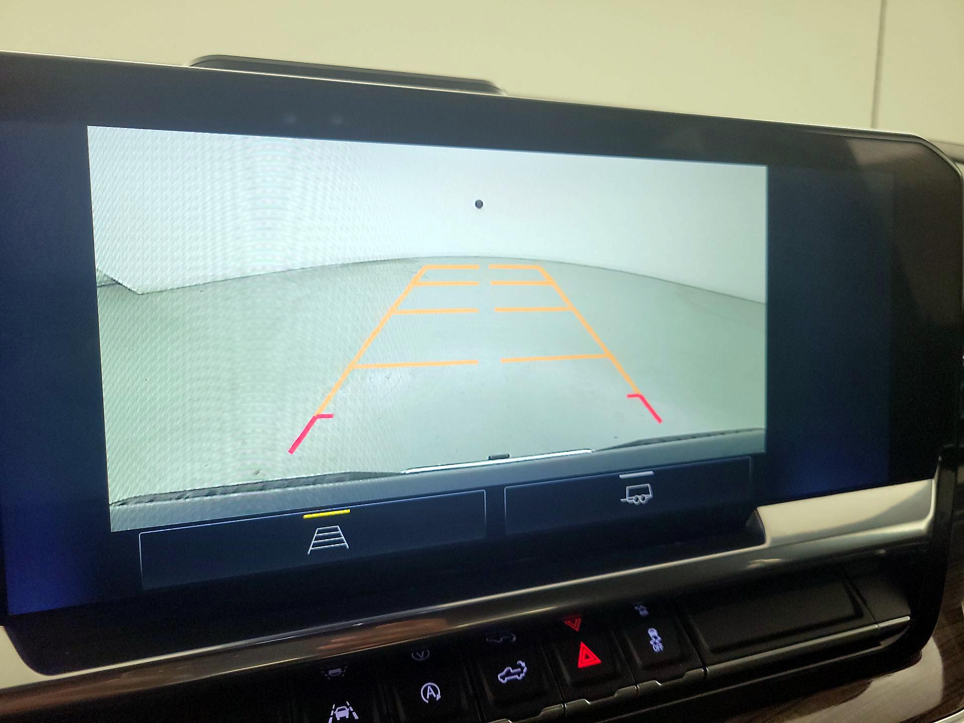 Thumbnail: 2022 Chevrolet Silverado 1500 - 14