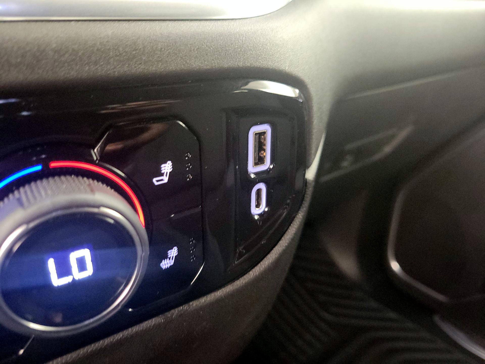 Thumbnail: 2022 Chevrolet Silverado 1500 - 18