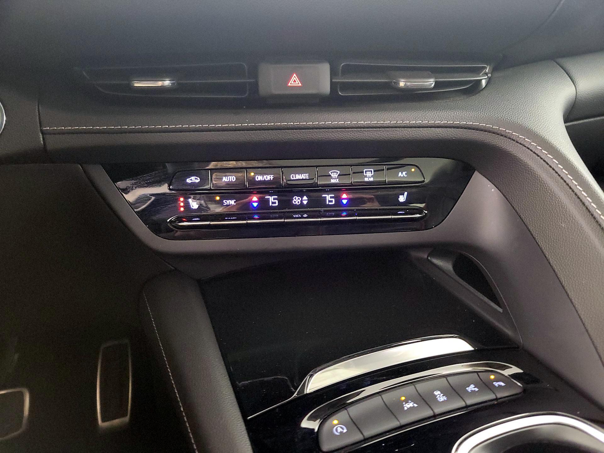 Thumbnail: 2022 Buick Envision - 16