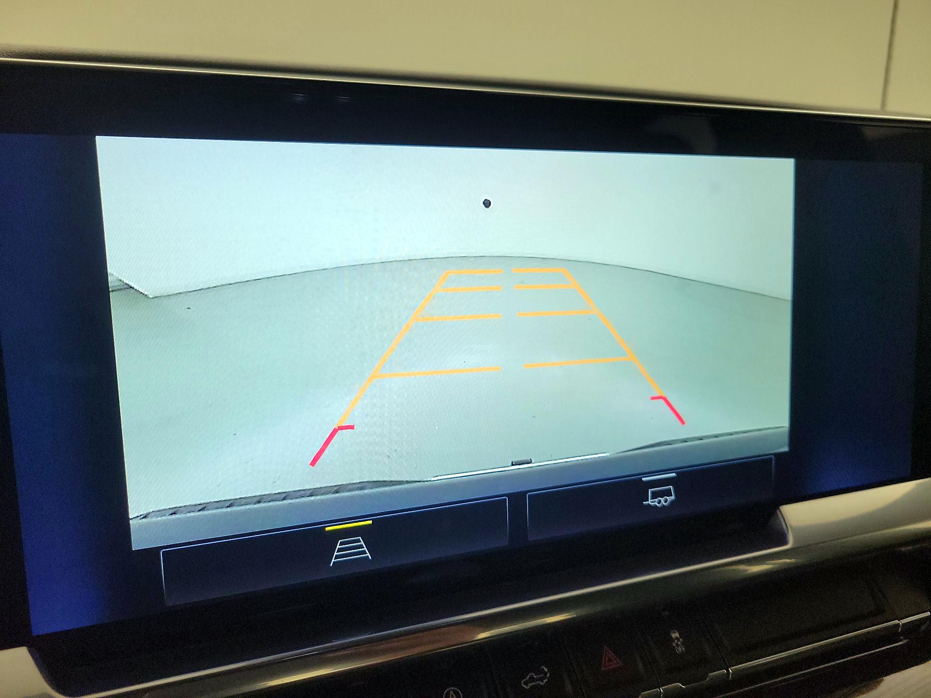 Thumbnail: 2022 Chevrolet Silverado 1500 - 14