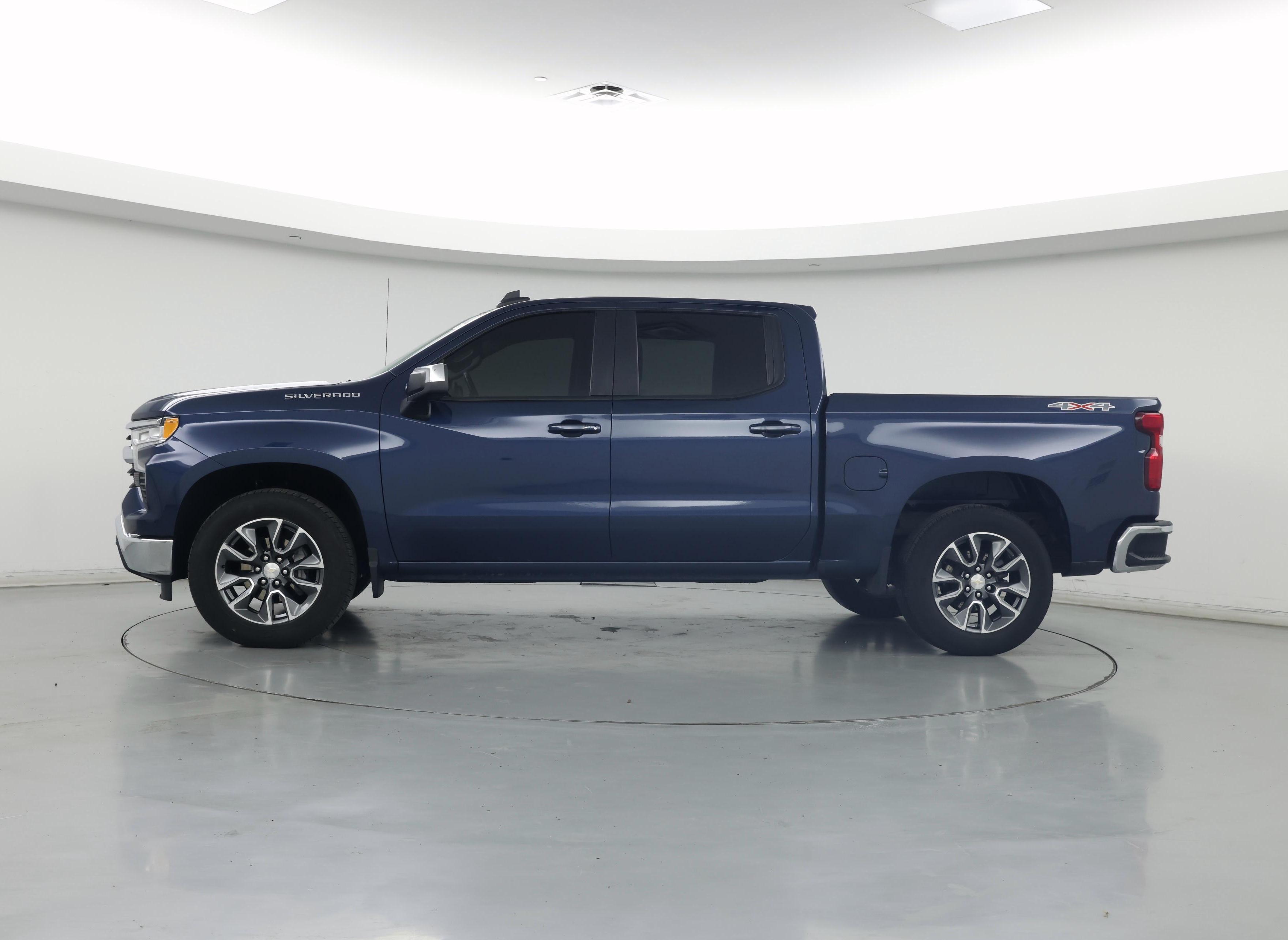 Thumbnail: 2022 Chevrolet Silverado 1500 - 3