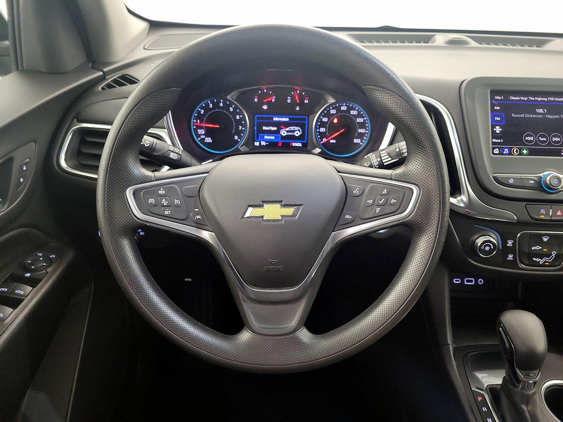 Thumbnail: 2022 Chevrolet Equinox - 10