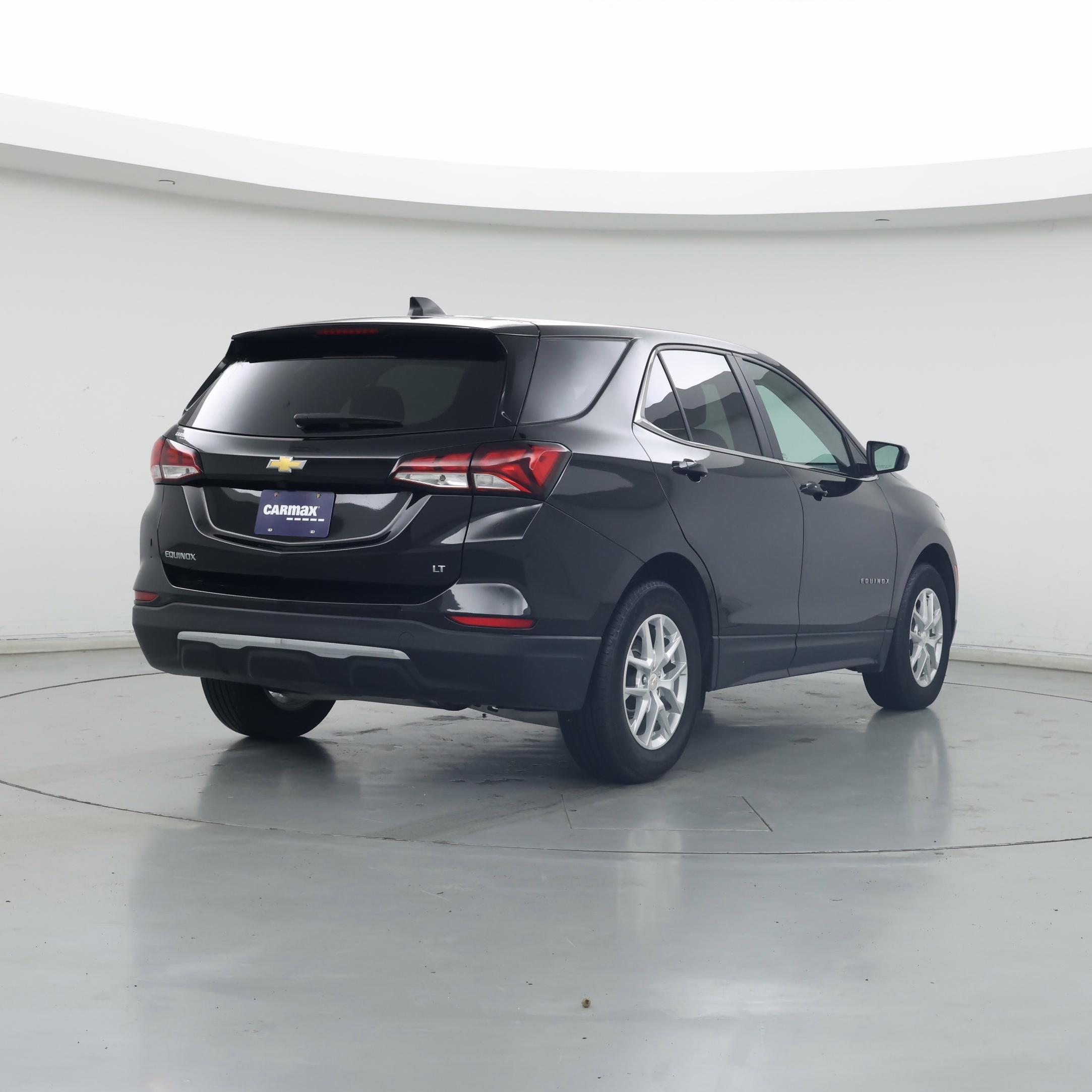 Thumbnail: 2022 Chevrolet Equinox - 8