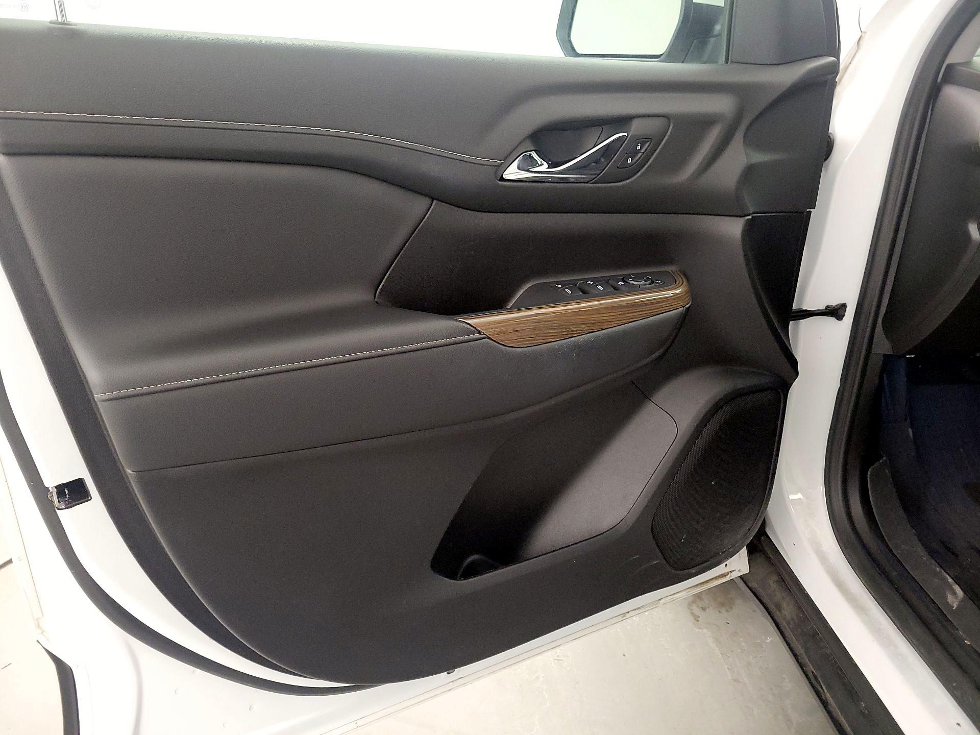 Thumbnail: 2023 GMC Acadia - 12