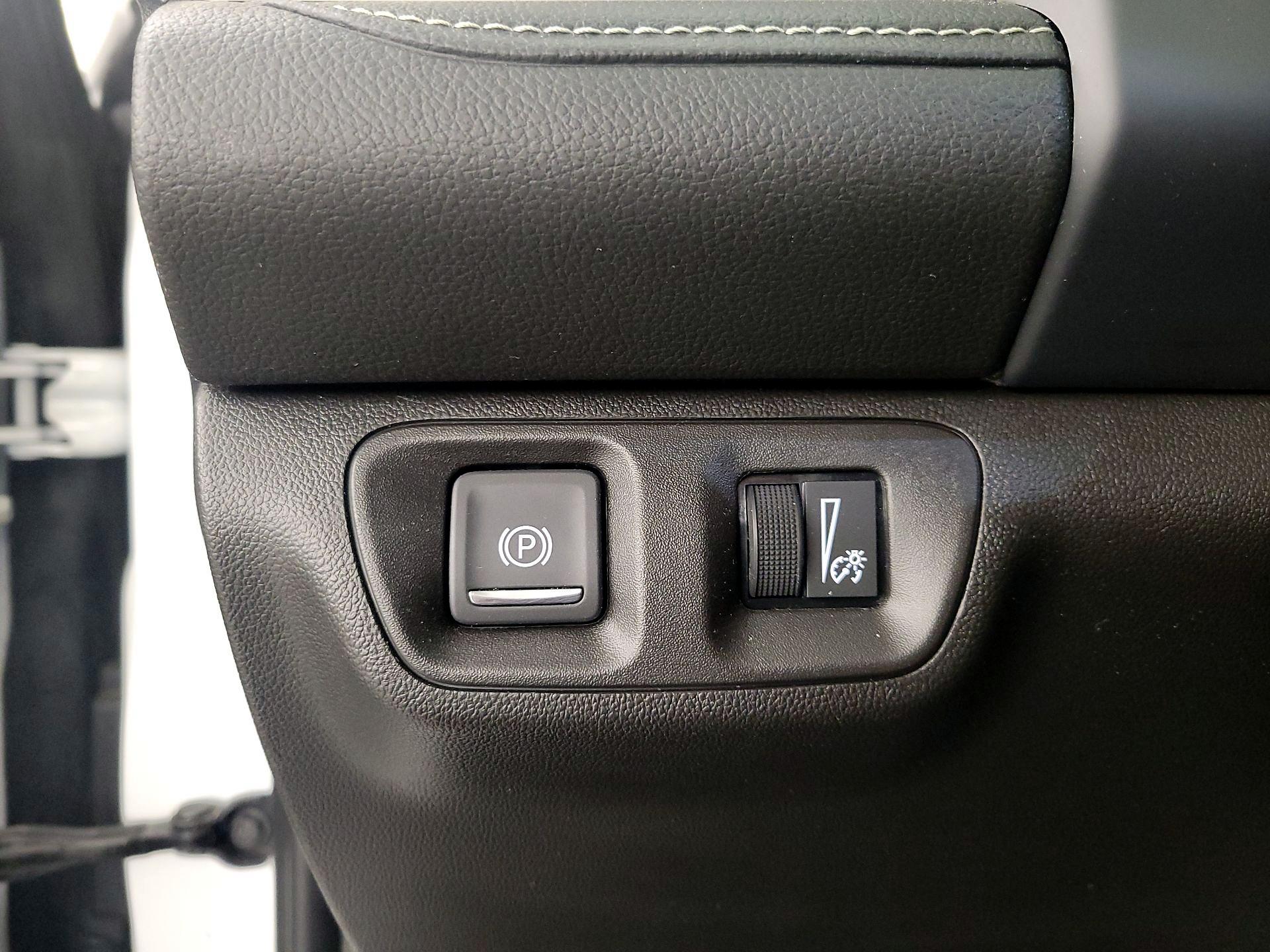 Thumbnail: 2023 GMC Acadia - 13