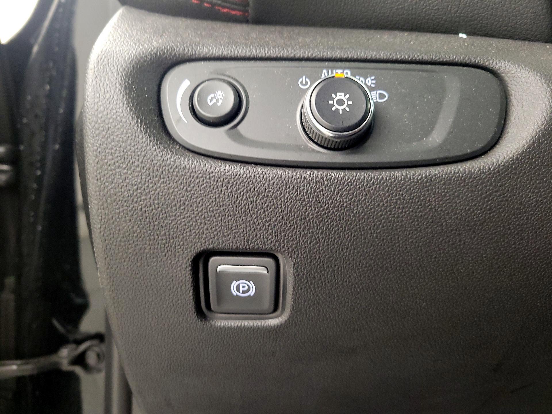 Thumbnail: 2022 Chevrolet Blazer - 13