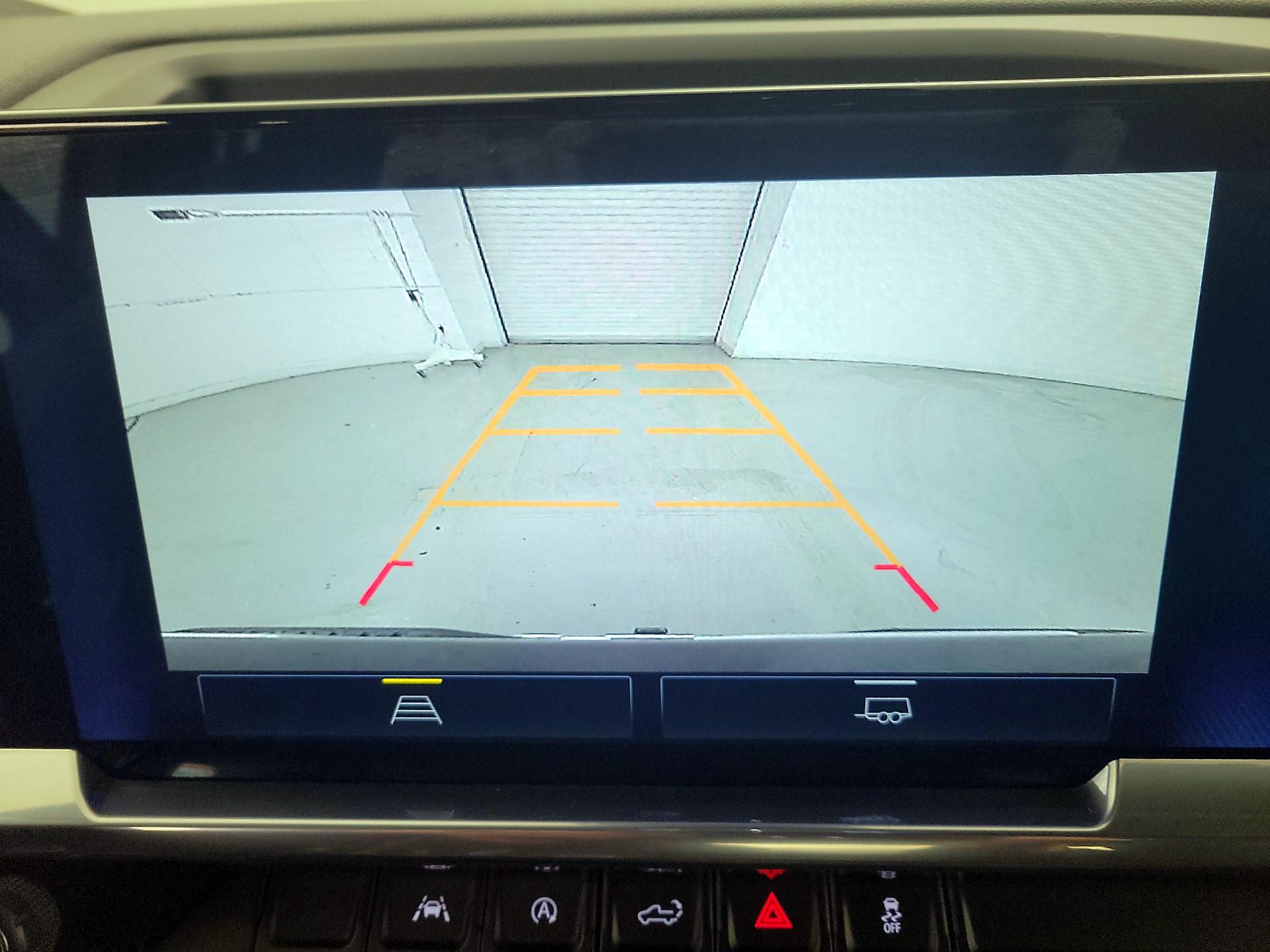 Thumbnail: 2022 Chevrolet Silverado 1500 - 14