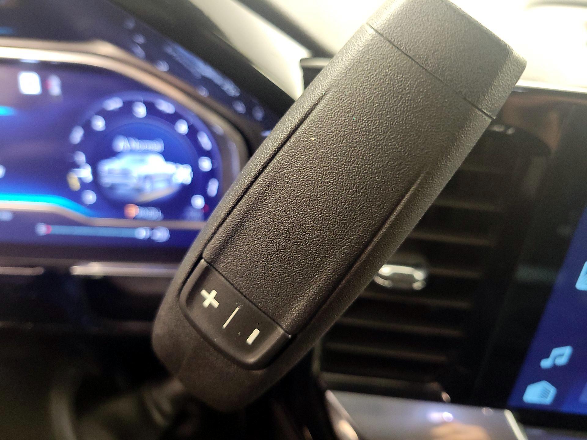 Thumbnail: 2022 Chevrolet Silverado 1500 - 17