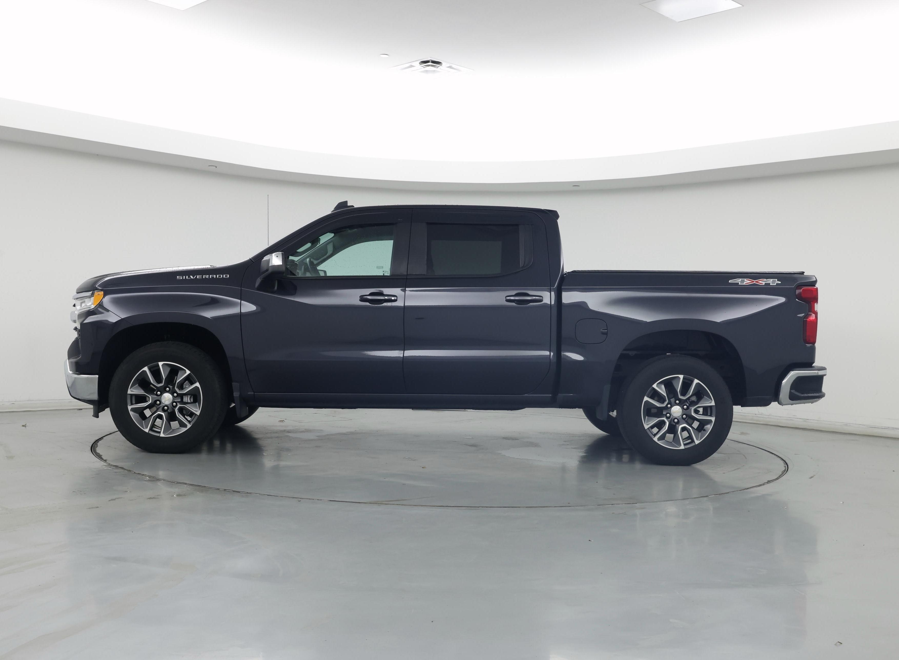 Thumbnail: 2022 Chevrolet Silverado 1500 - 3