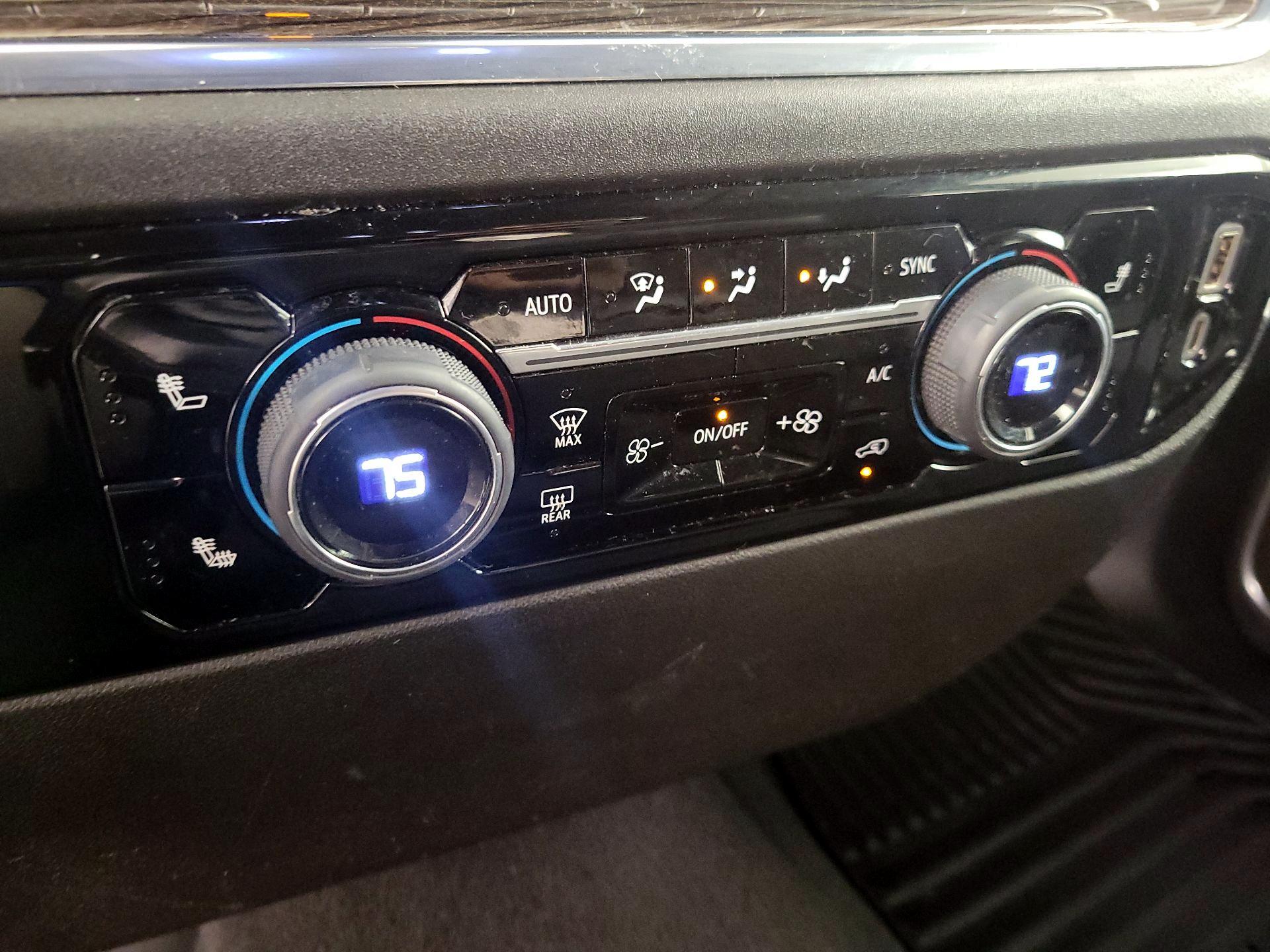 Thumbnail: 2024 Chevrolet Silverado 1500 - 16