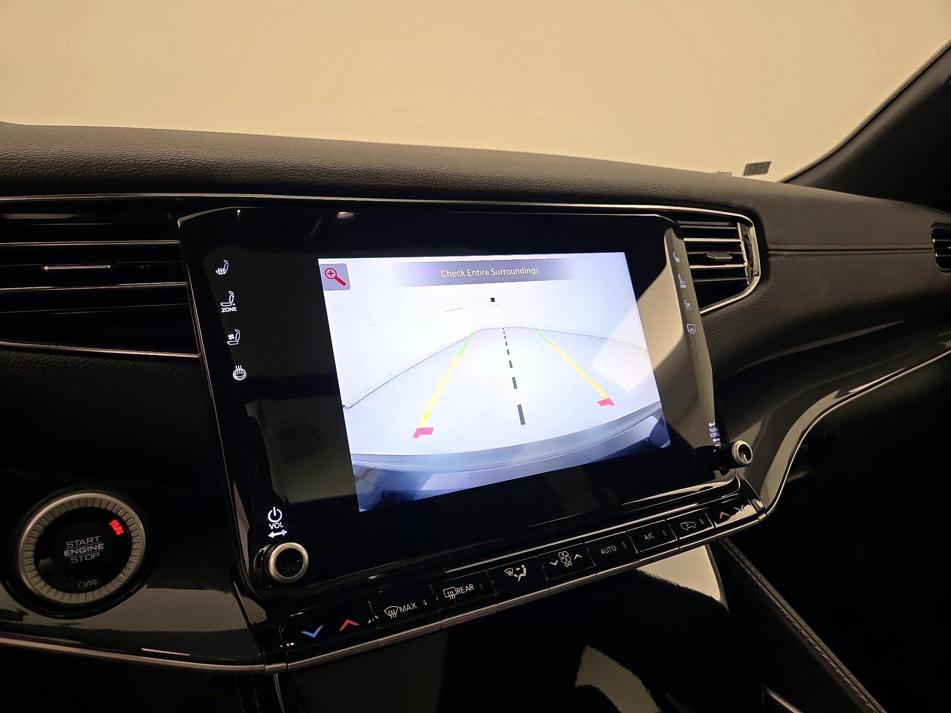 Thumbnail: 2022 Jeep Wagoneer - 15