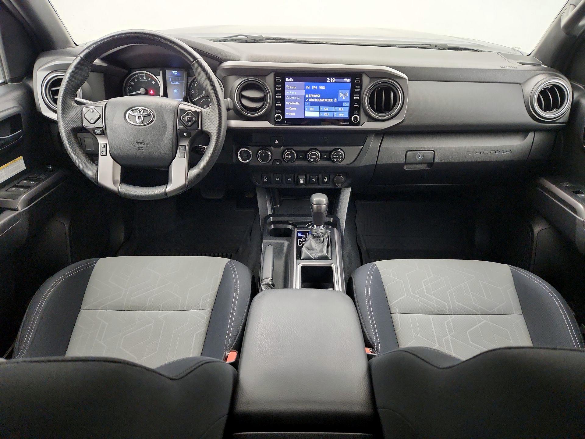 Thumbnail: 2020 Toyota Tacoma - 9