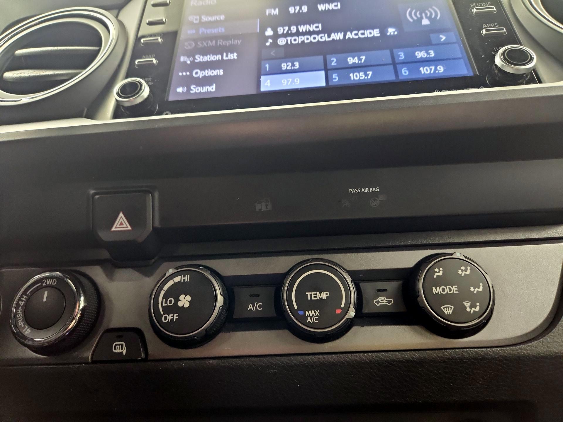 Thumbnail: 2020 Toyota Tacoma - 16