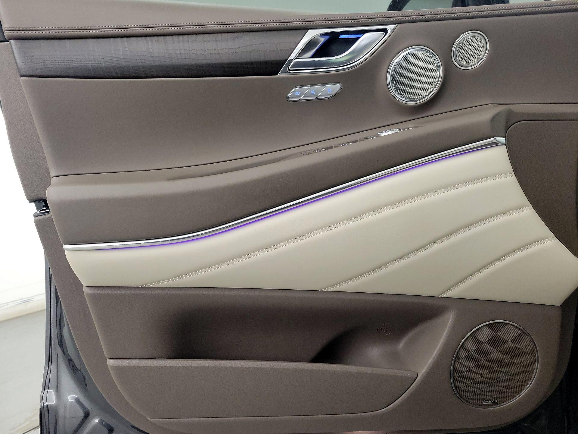 Thumbnail: 2023 Genesis GV80 - 12