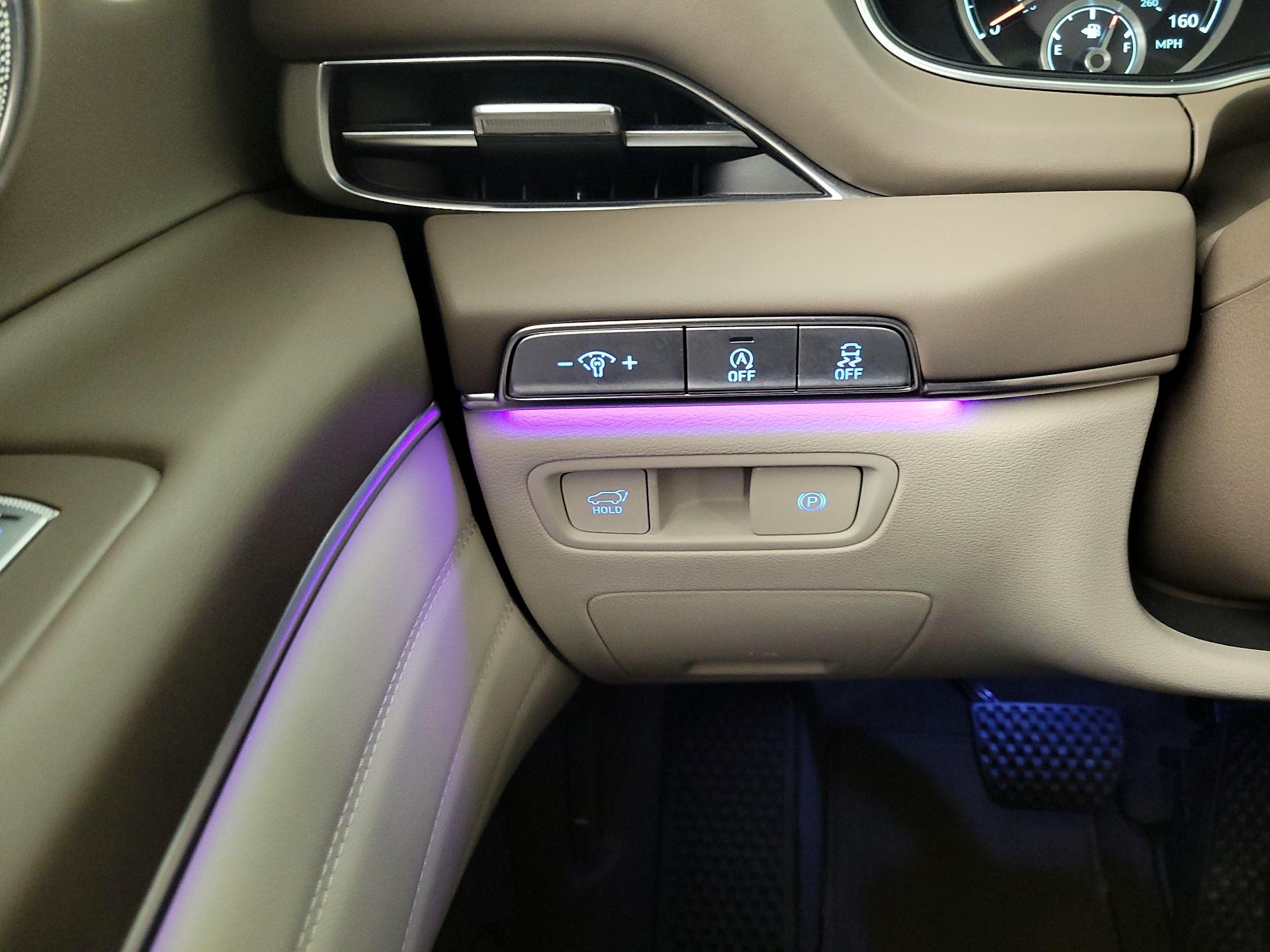 Thumbnail: 2023 Genesis GV80 - 13