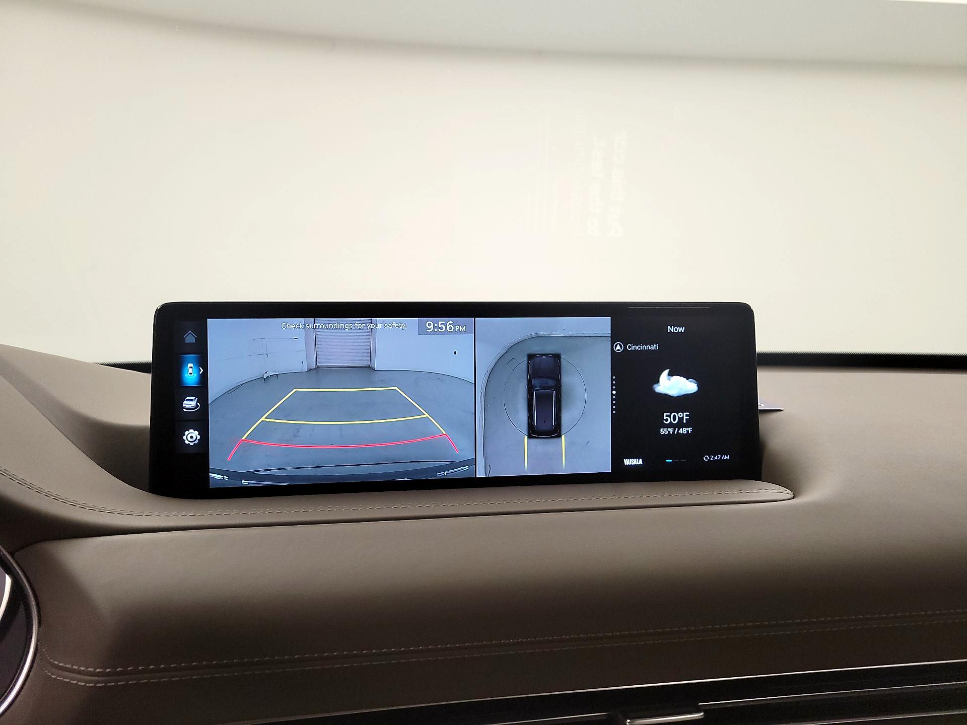 Thumbnail: 2023 Genesis GV80 - 15