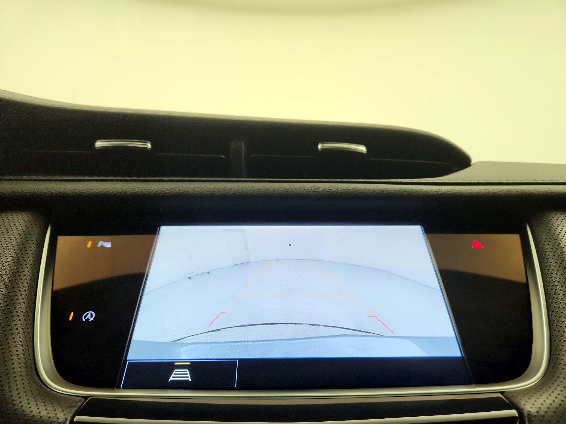 Thumbnail: 2025 Cadillac XT5 - 15