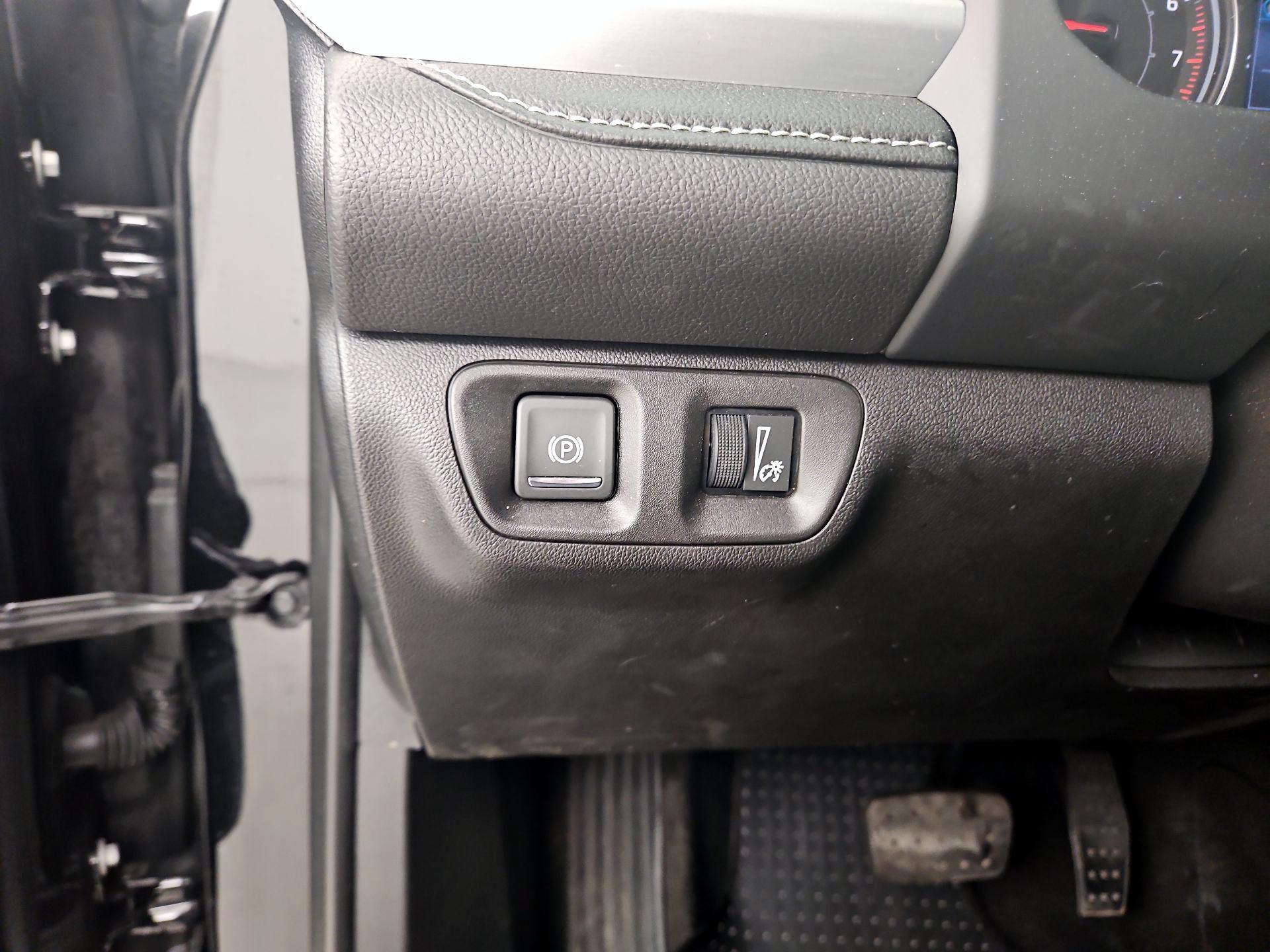 Thumbnail: 2023 GMC Acadia - 13