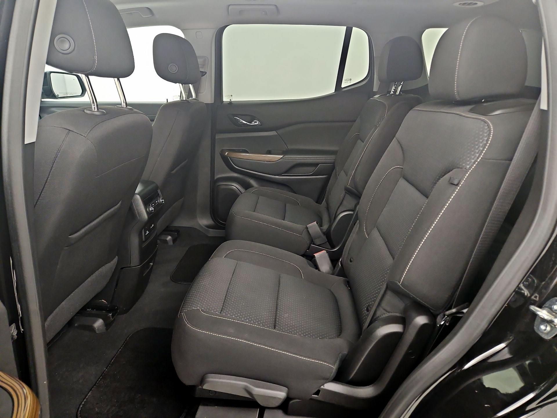 Thumbnail: 2023 GMC Acadia - 20