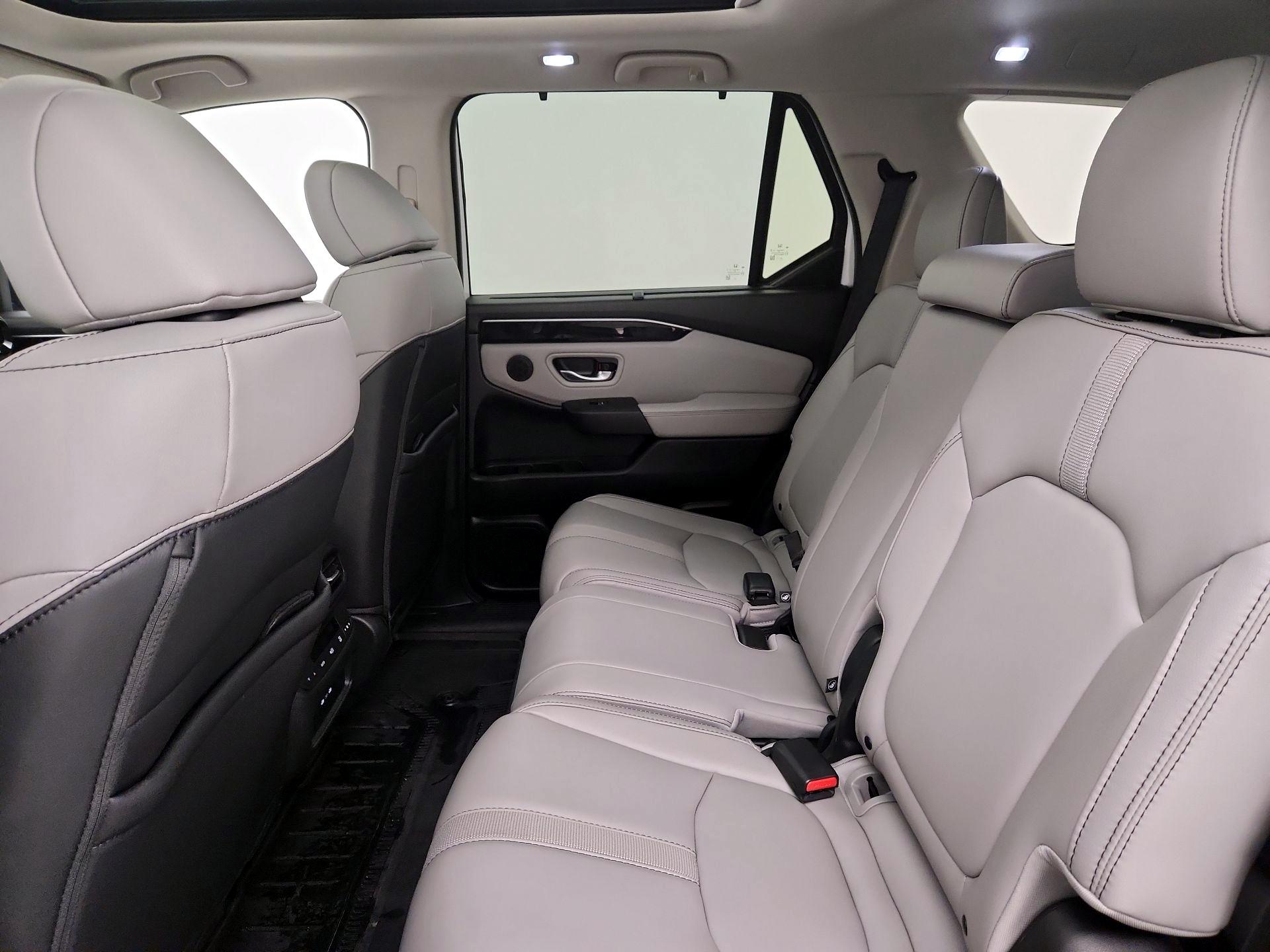 Thumbnail: 2025 Honda Pilot - 20