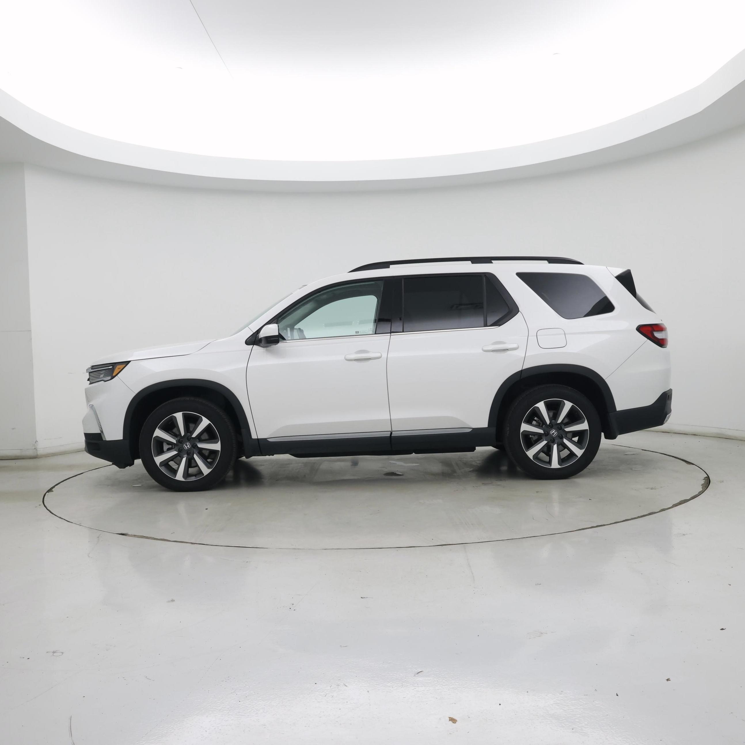 Thumbnail: 2025 Honda Pilot - 3