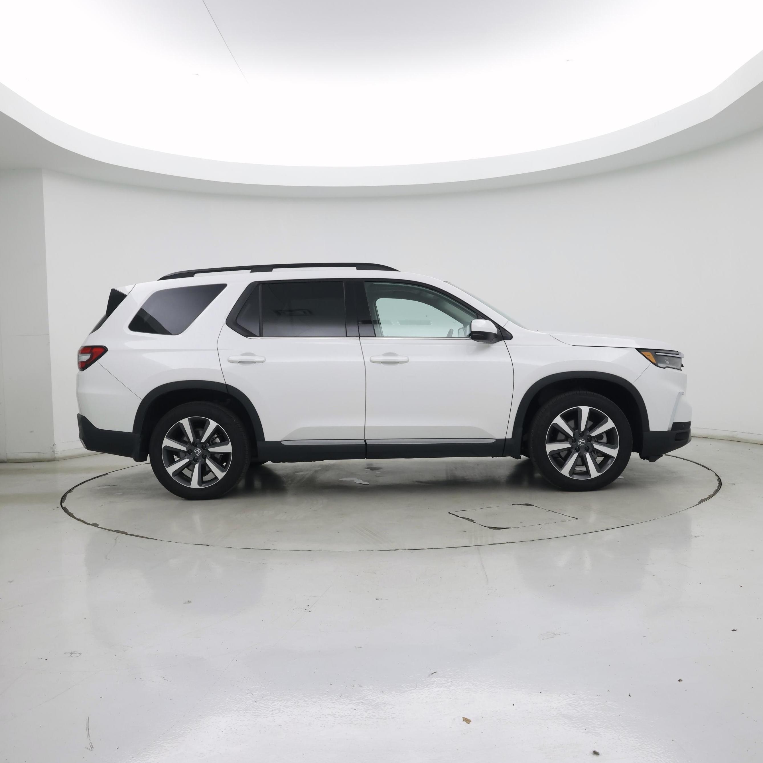 Thumbnail: 2025 Honda Pilot - 7