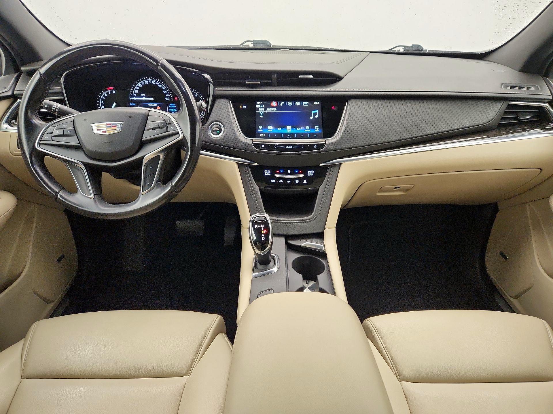 Thumbnail: 2018 Cadillac XT5 - 9