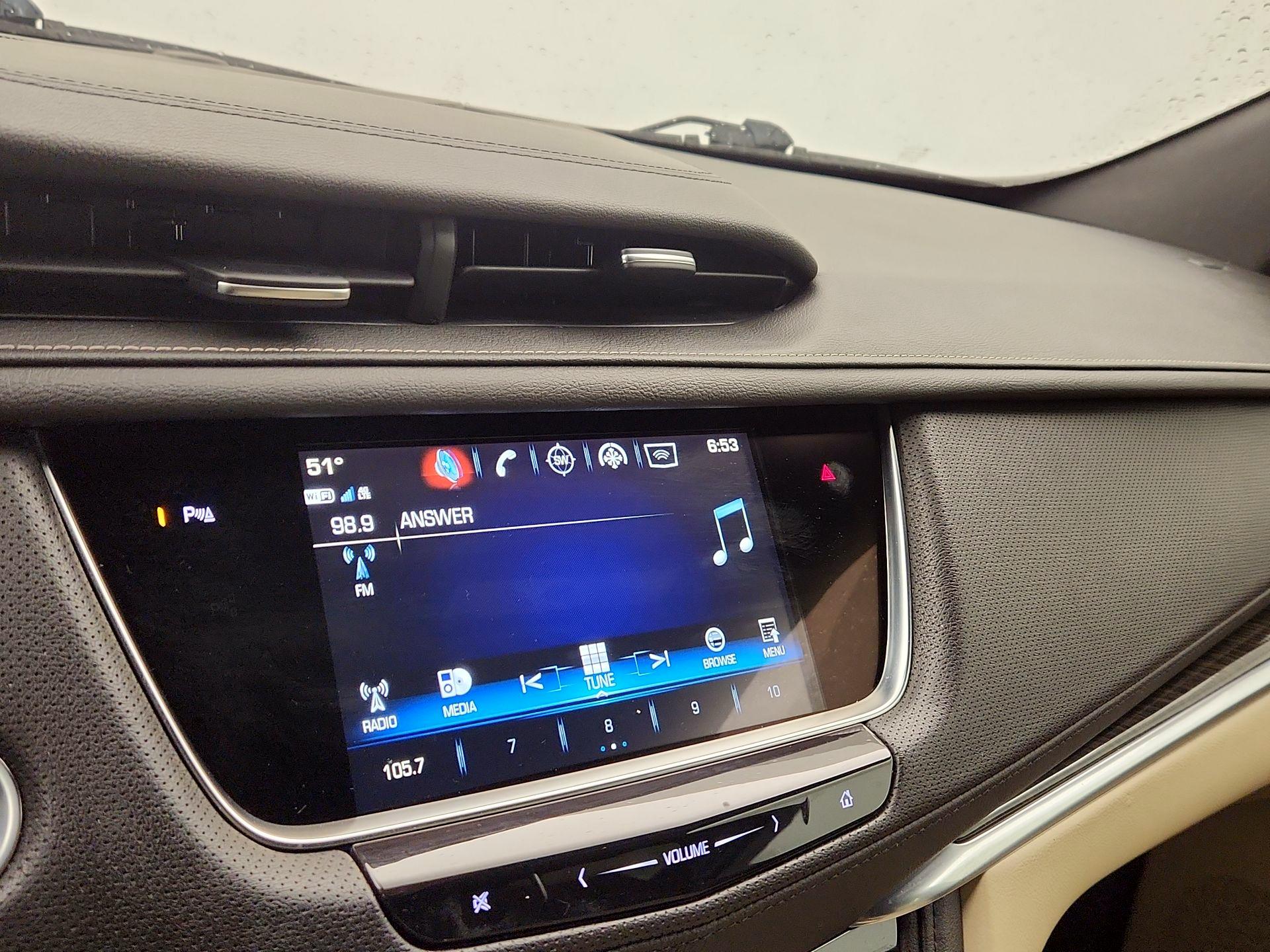 Thumbnail: 2018 Cadillac XT5 - 15