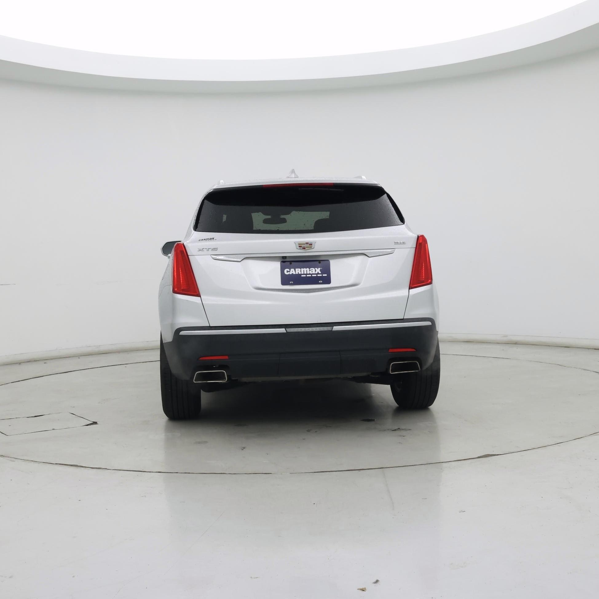 Thumbnail: 2018 Cadillac XT5 - 6