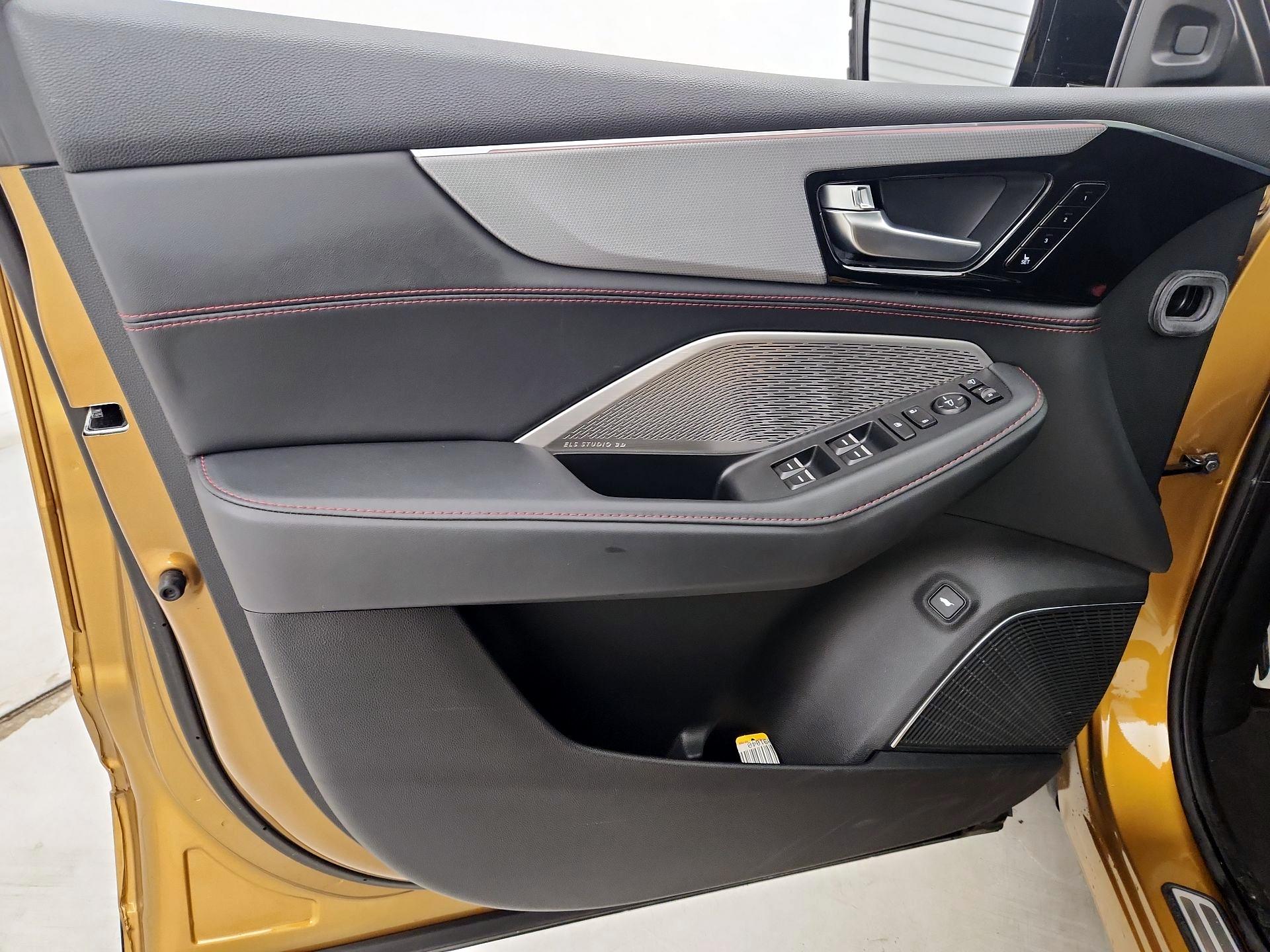 Thumbnail: 2022 Acura MDX - 12