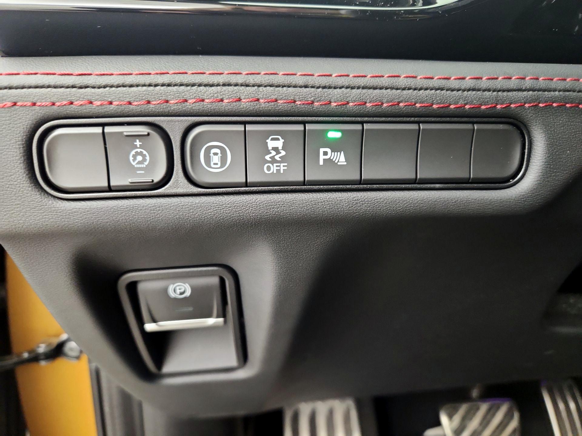 Thumbnail: 2022 Acura MDX - 13