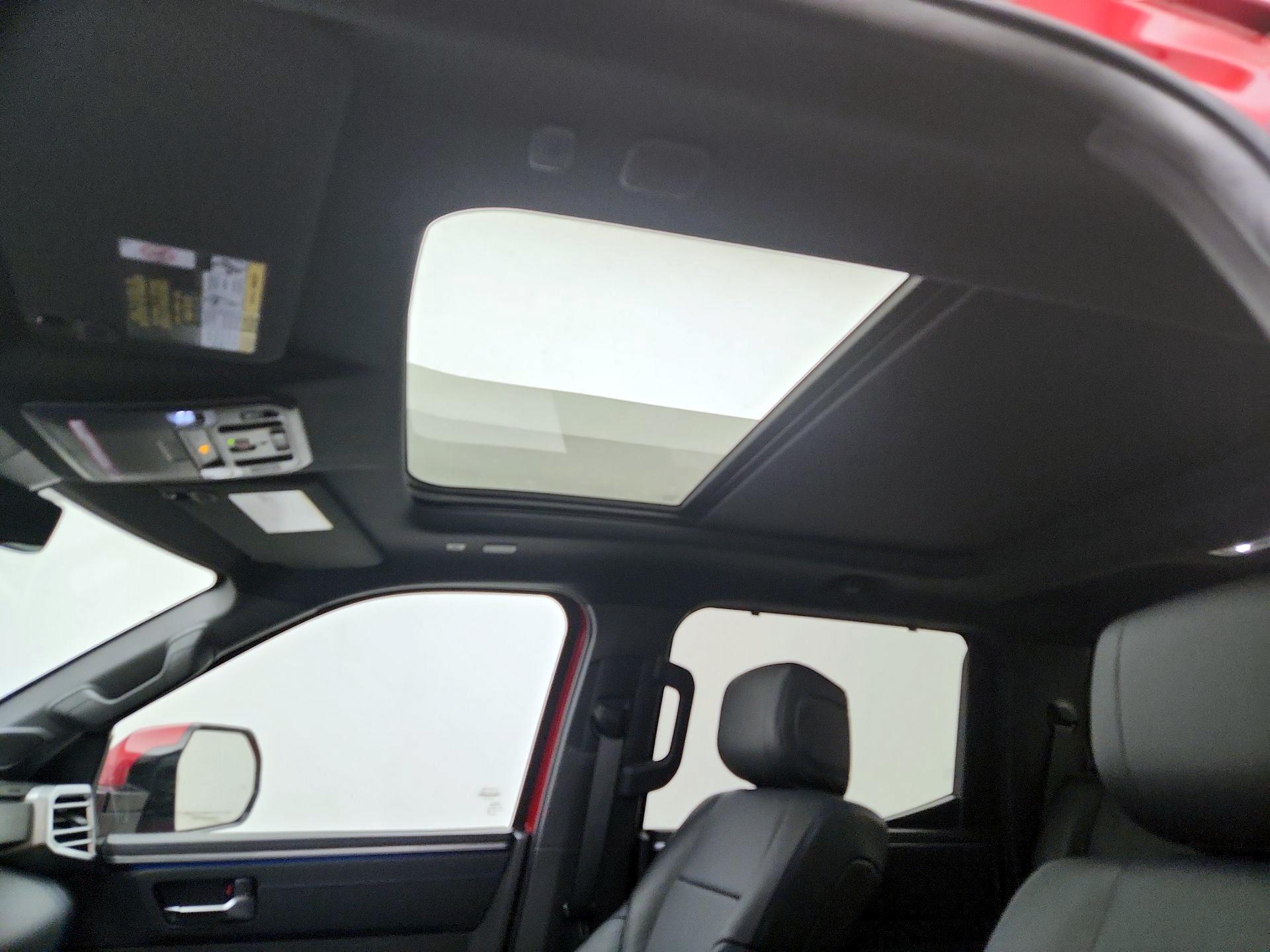 Thumbnail: 2023 Toyota Tundra - 19