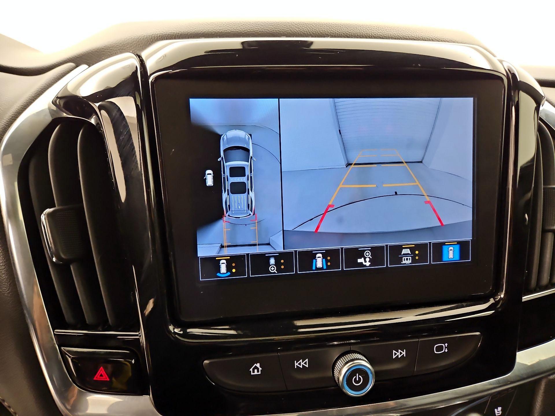 Thumbnail: 2023 Chevrolet Traverse - 15