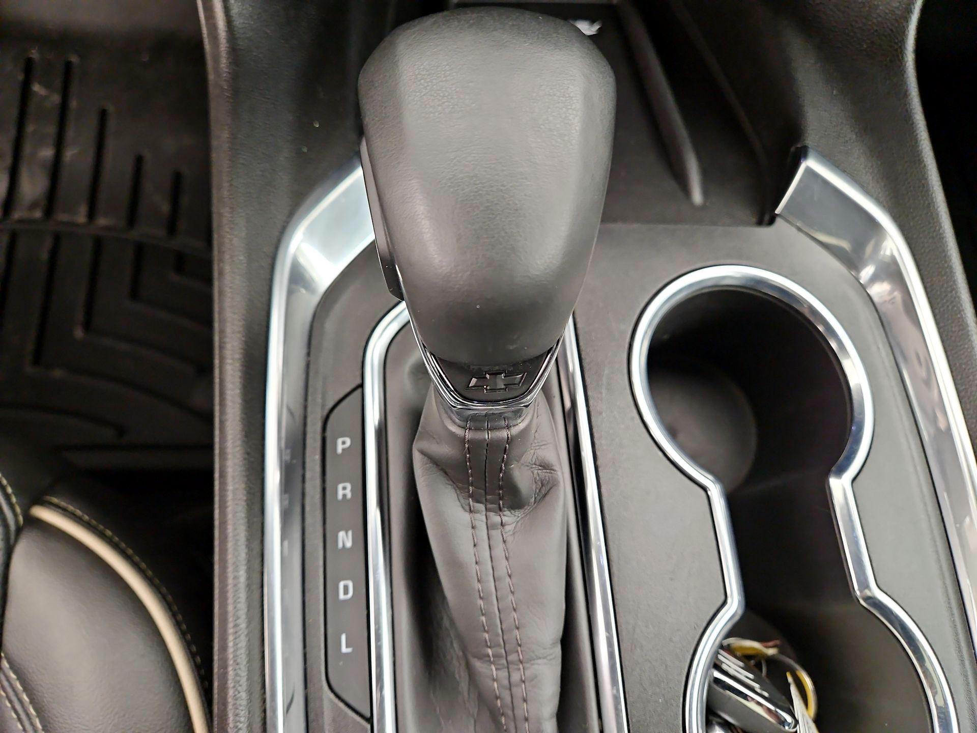 Thumbnail: 2023 Chevrolet Traverse - 18