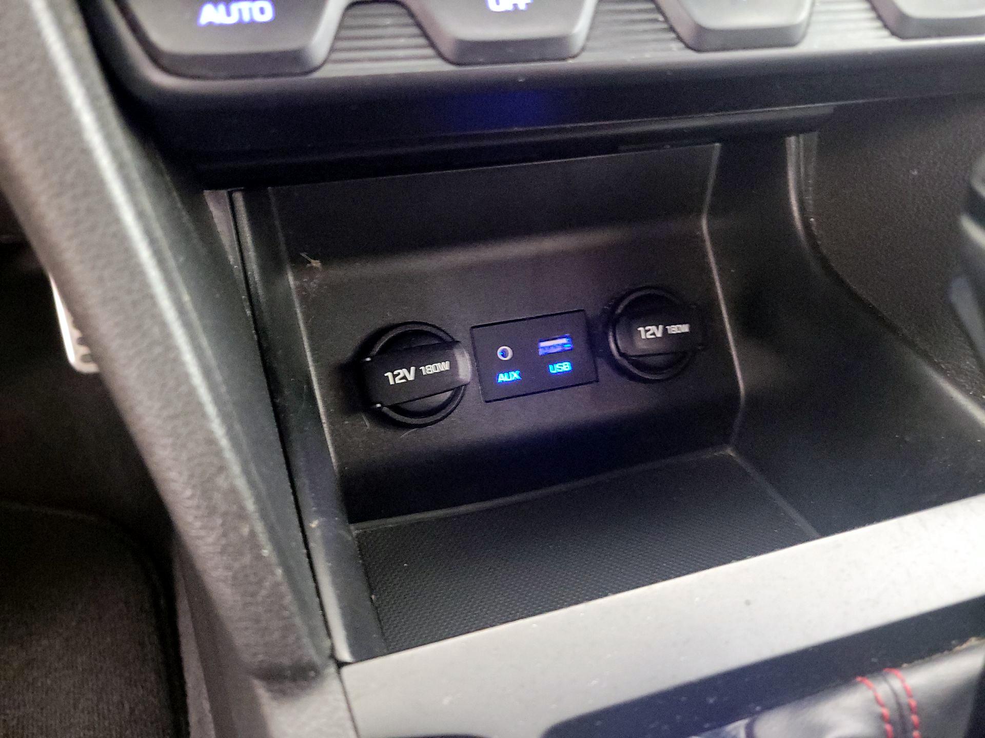 Thumbnail: 2020 Hyundai Elantra - 19