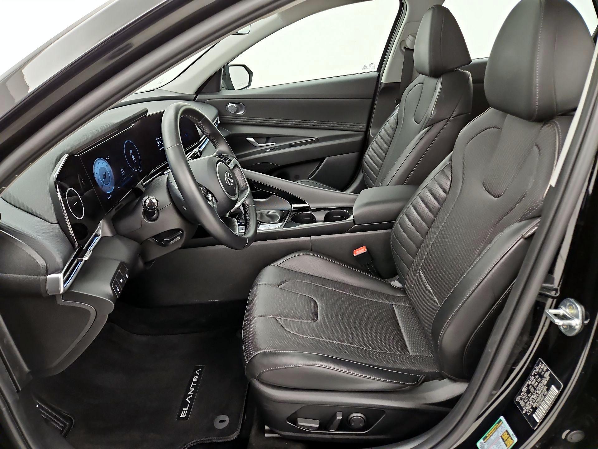 Thumbnail: 2023 Hyundai Elantra - 11