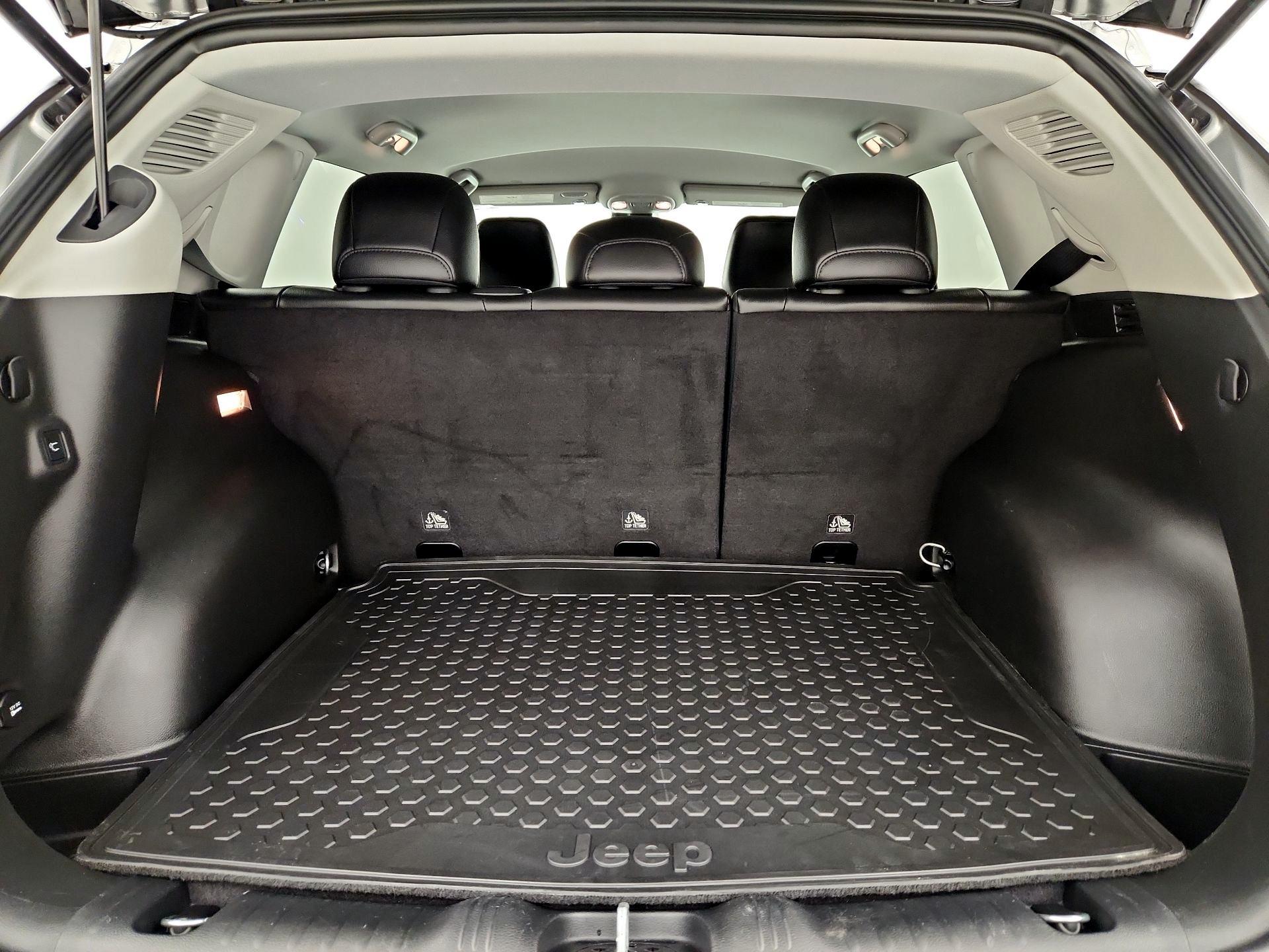 Thumbnail: 2022 Jeep Compass - 20