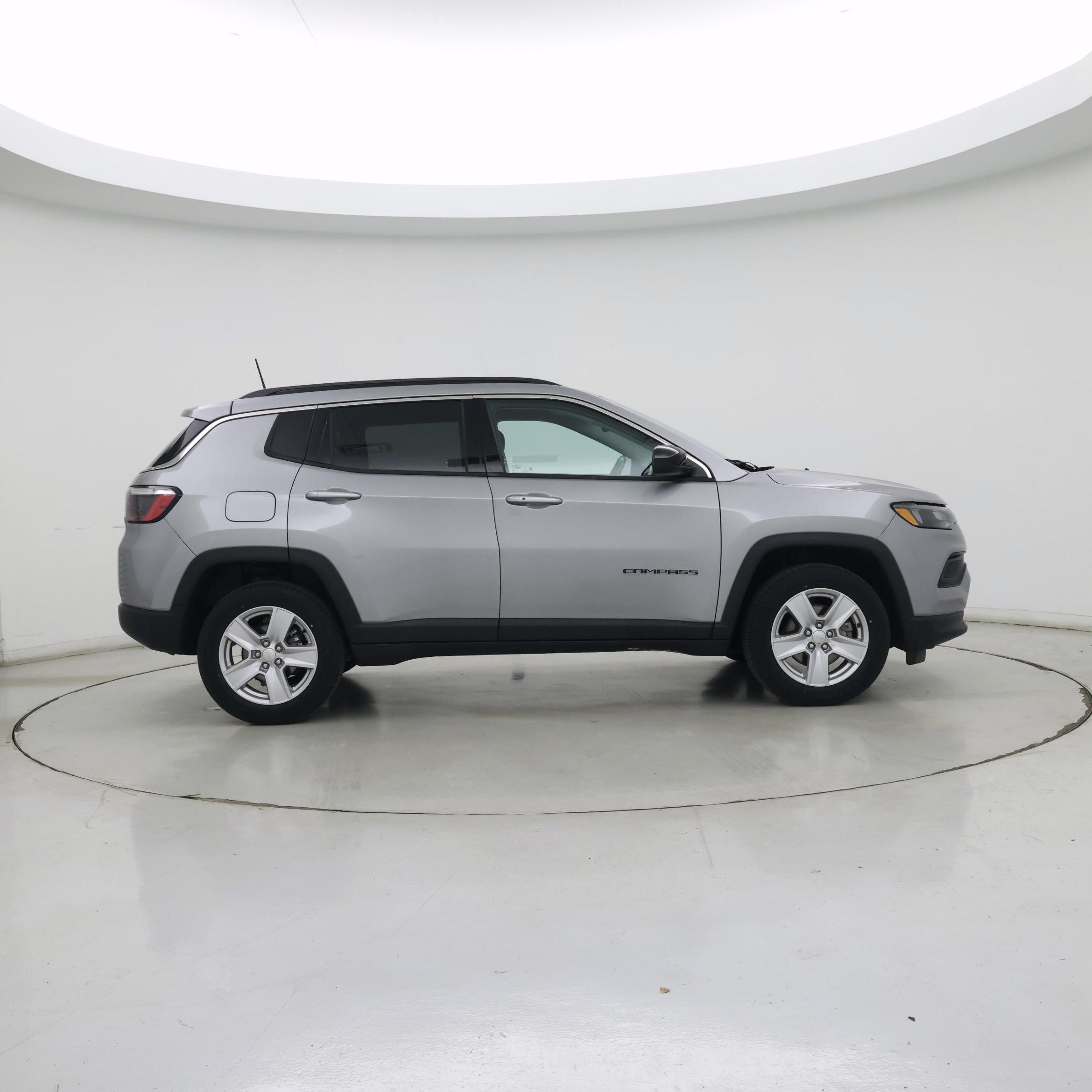 Thumbnail: 2022 Jeep Compass - 7