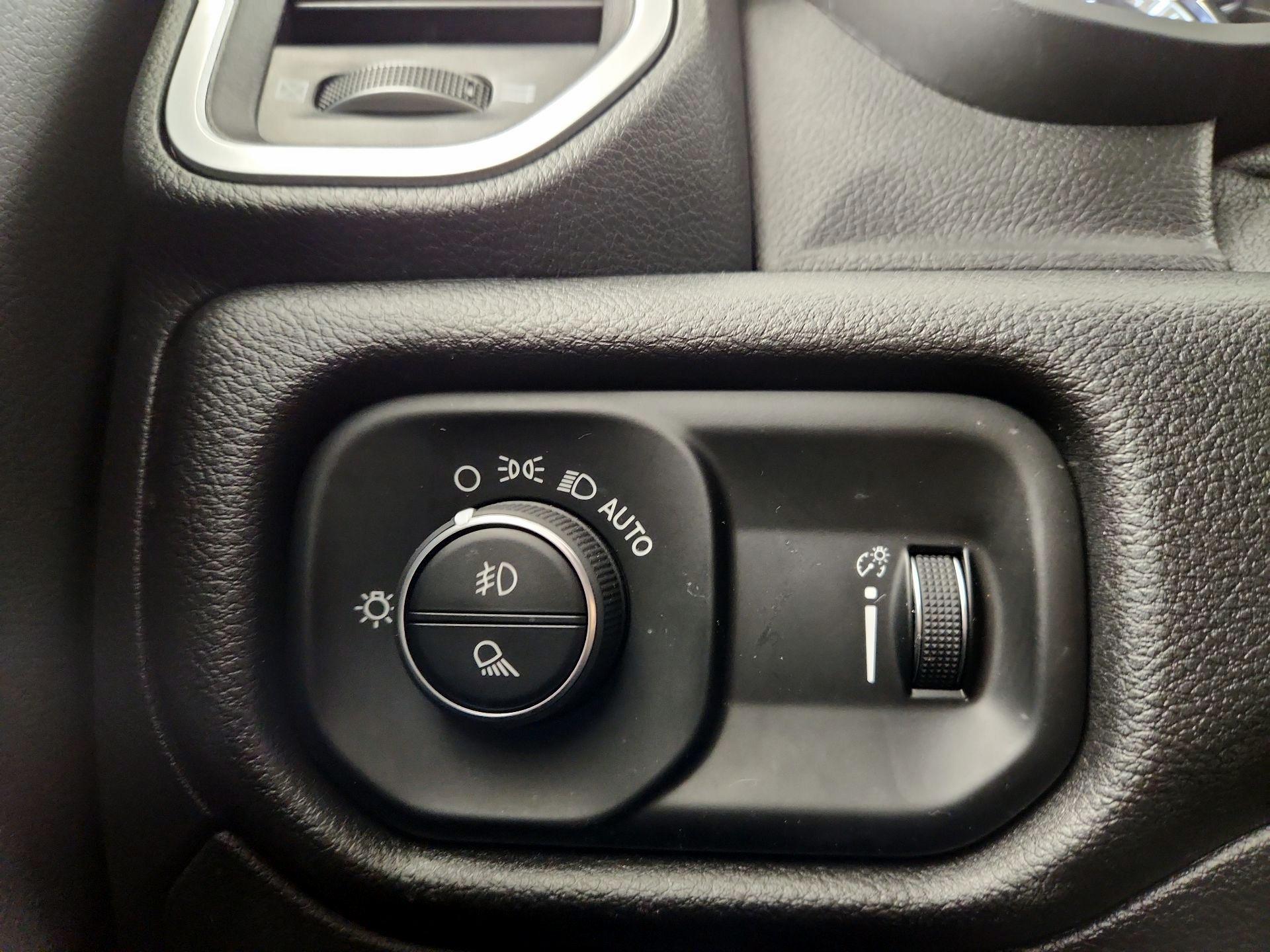 Thumbnail: 2021 RAM 1500 - 13