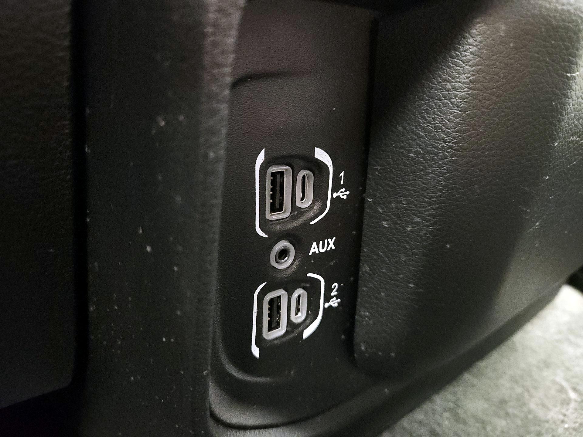 Thumbnail: 2021 RAM 1500 - 18