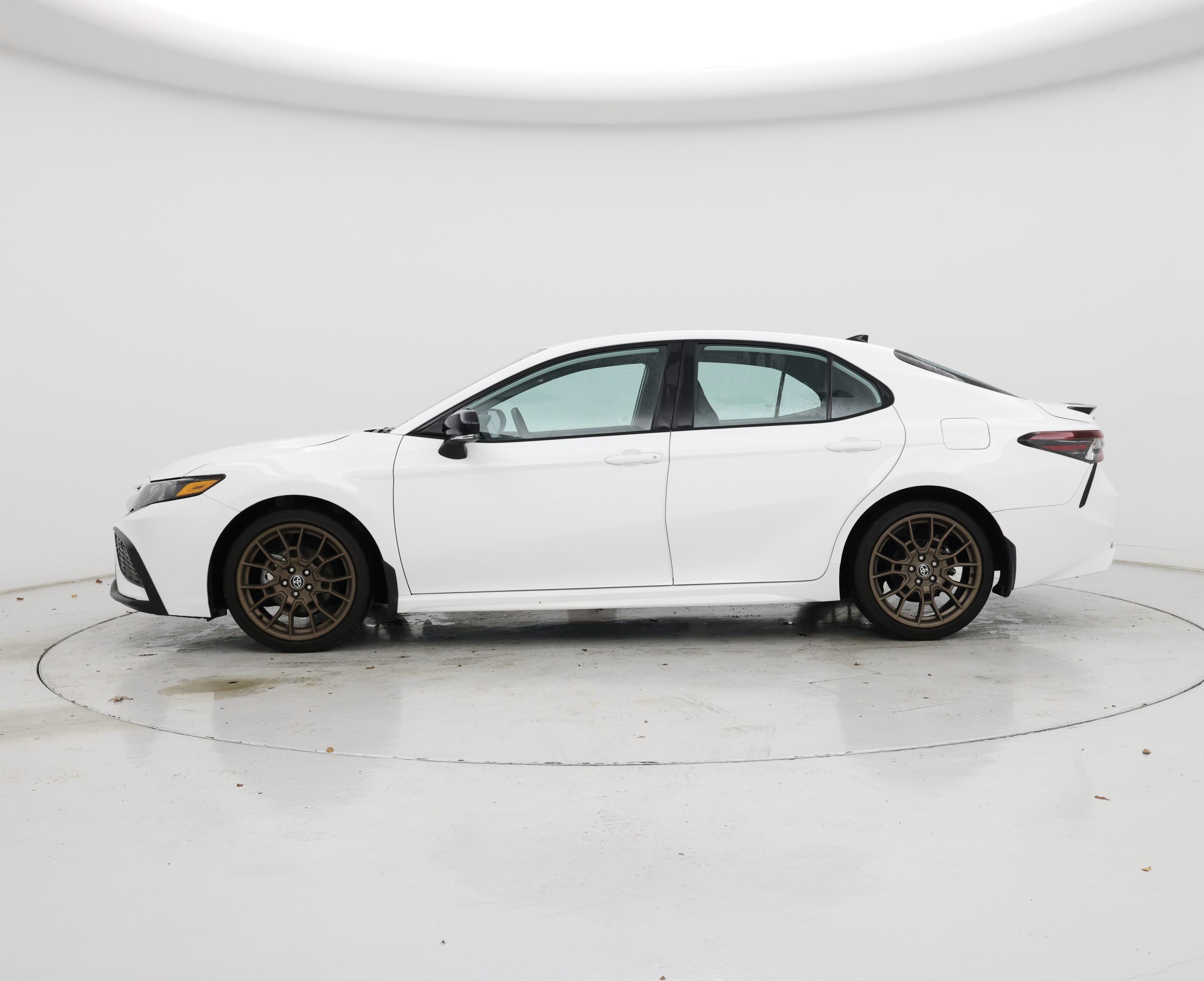 Thumbnail: 2023 Toyota Camry - 3