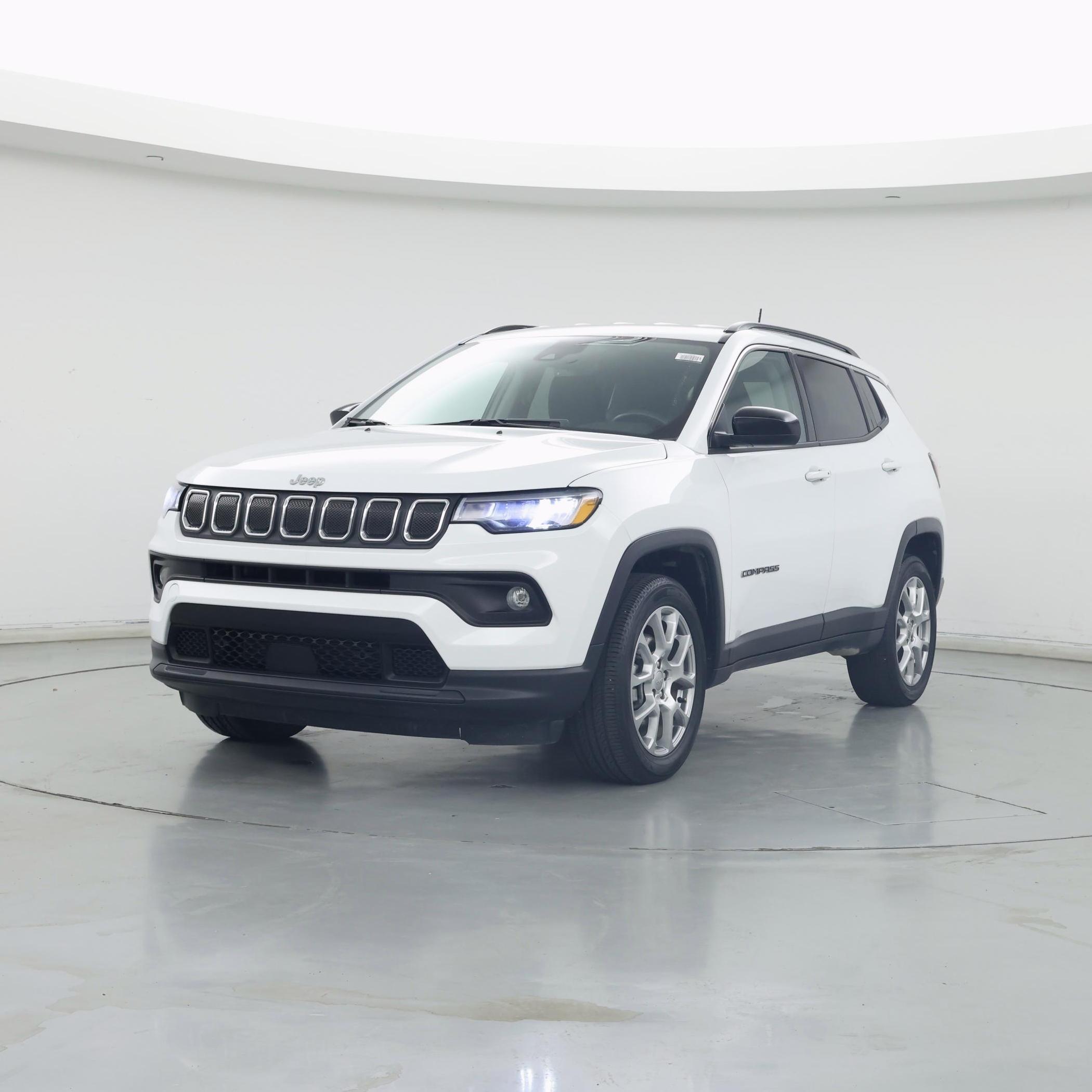 Thumbnail: 2022 Jeep Compass - 4