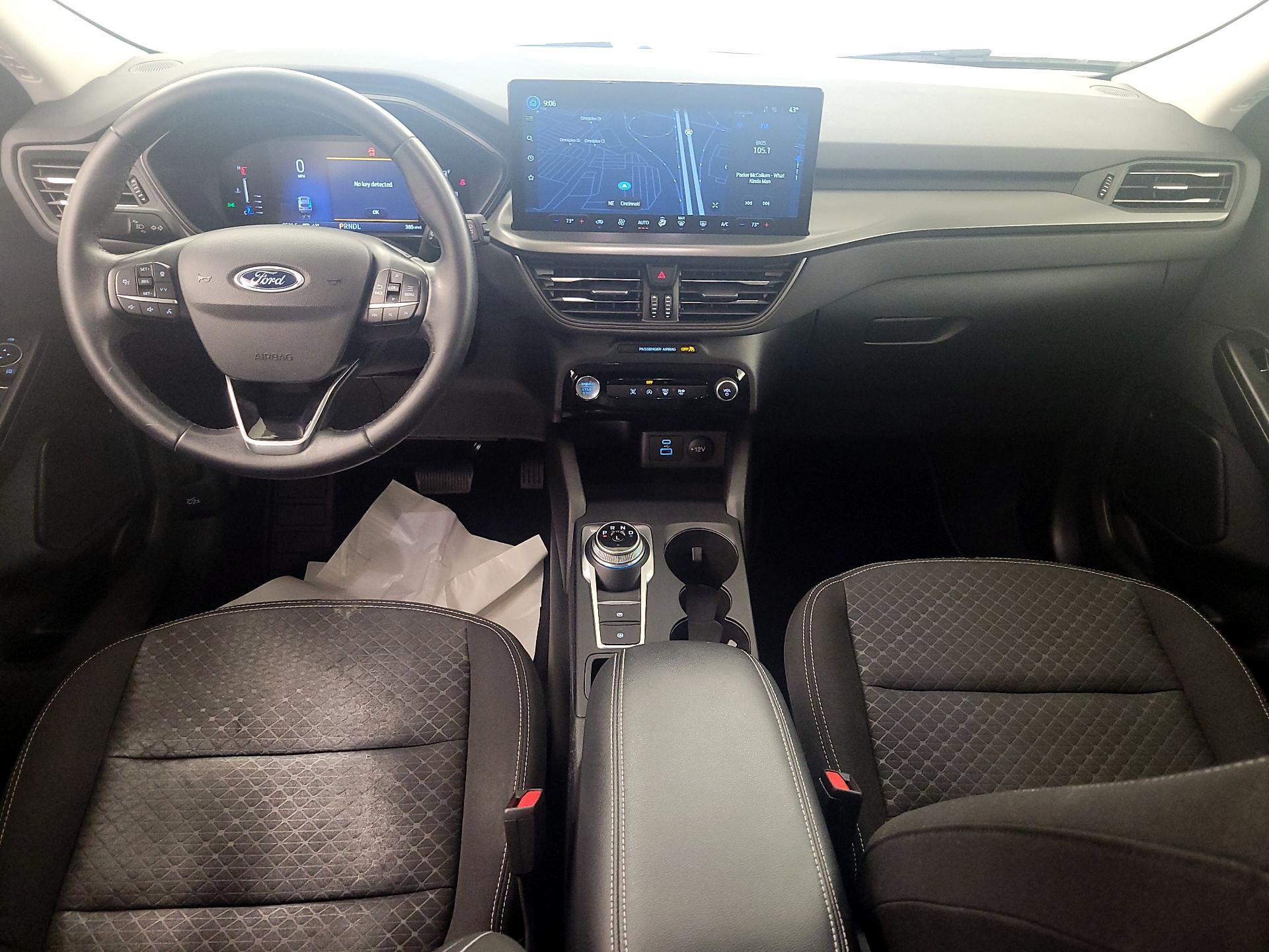 Thumbnail: 2023 Ford Escape - 9